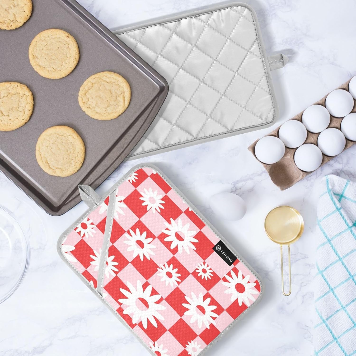 Durable Red and Pink Checked Heat Resistant Potholders