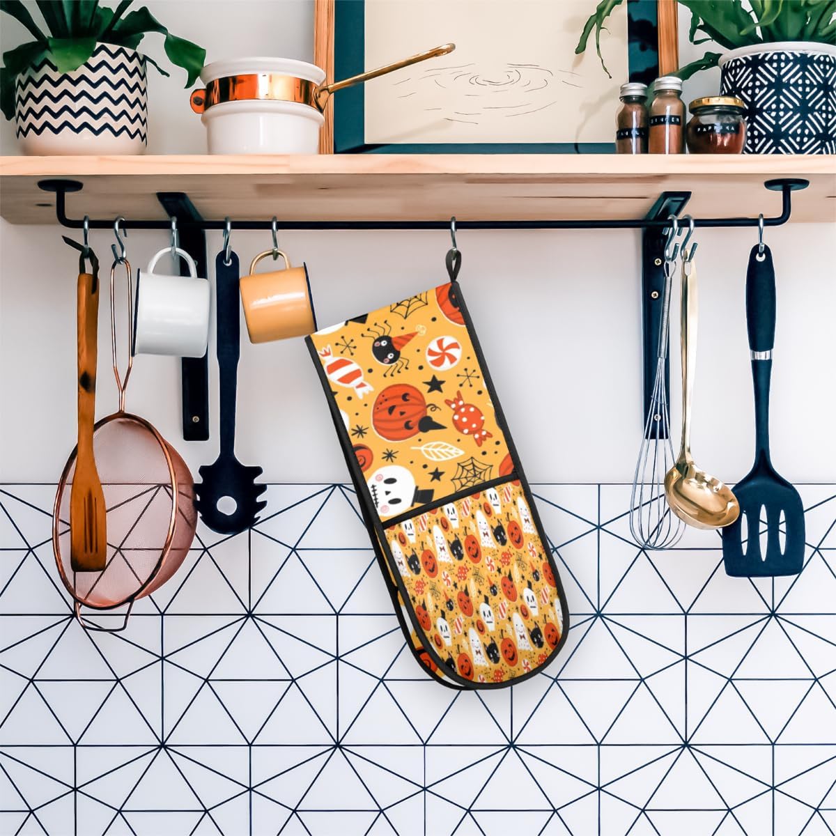 Heat-Resistant Oven Mitts - 75x354 inches