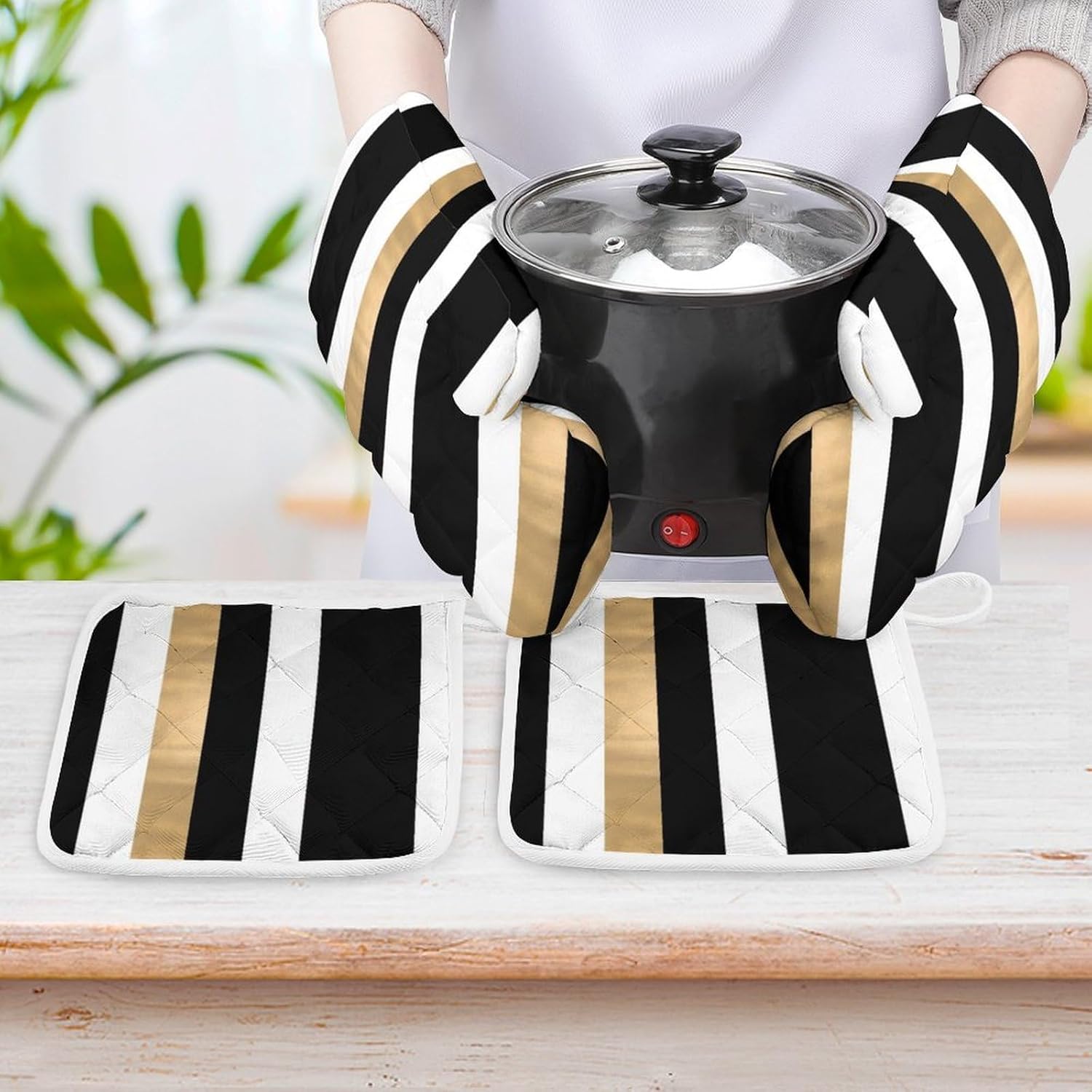 Curdesi 4PCS Oven Mitts and Pot Holders Set
