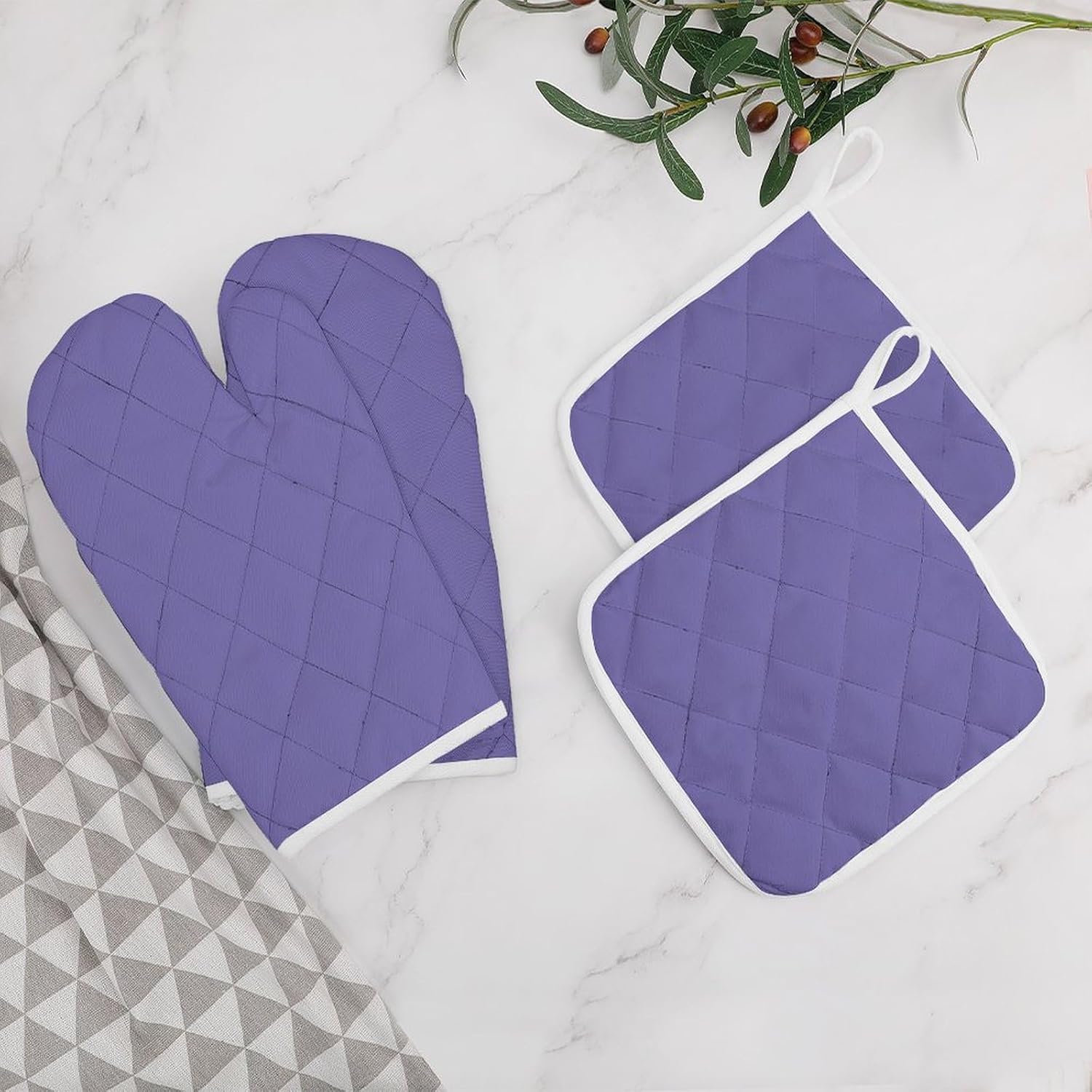 Curdesi 4PCS Oven Mitts Pot Holders Set