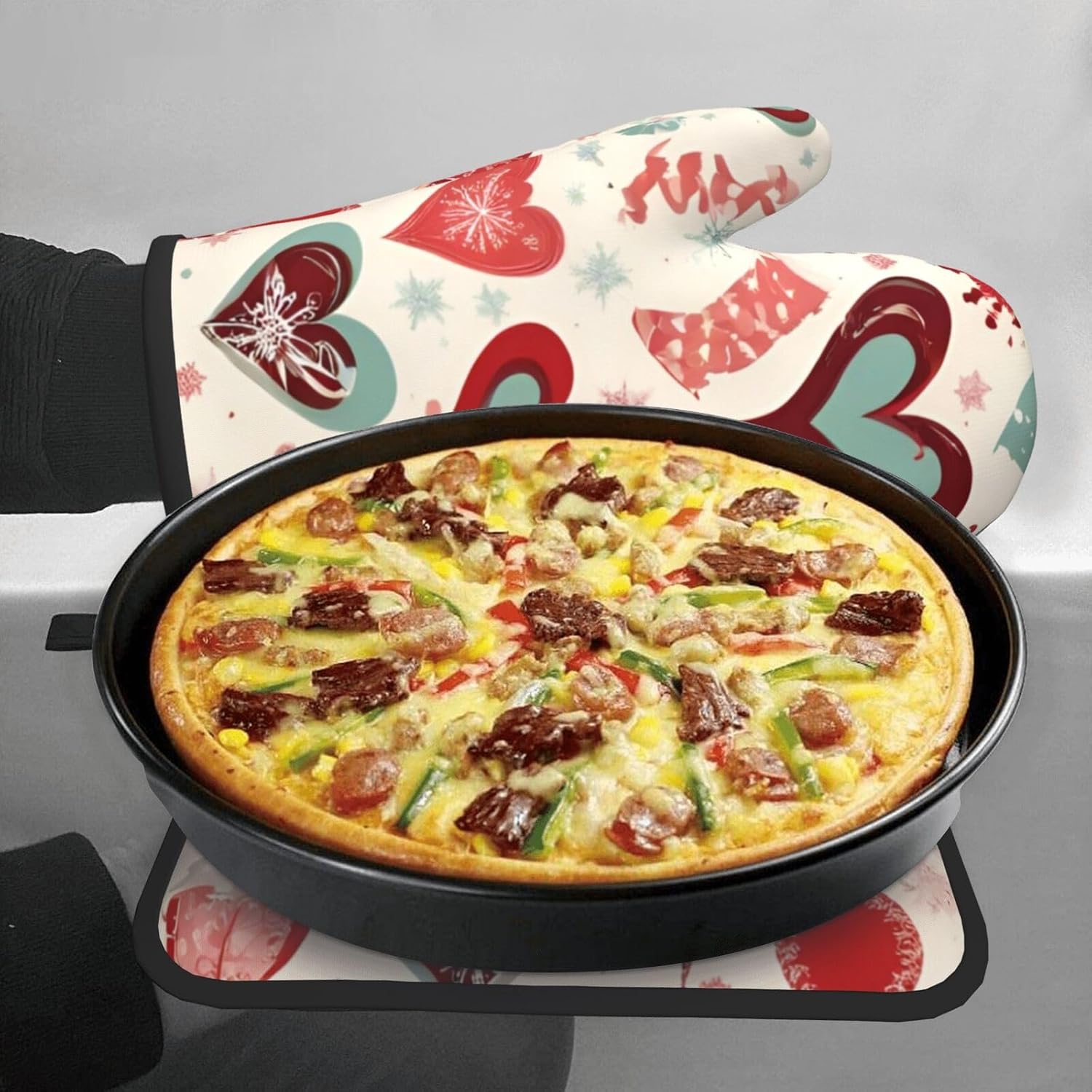 Perfect Heart-Shaped Oven Mitts and Pot Holders 2-Pack