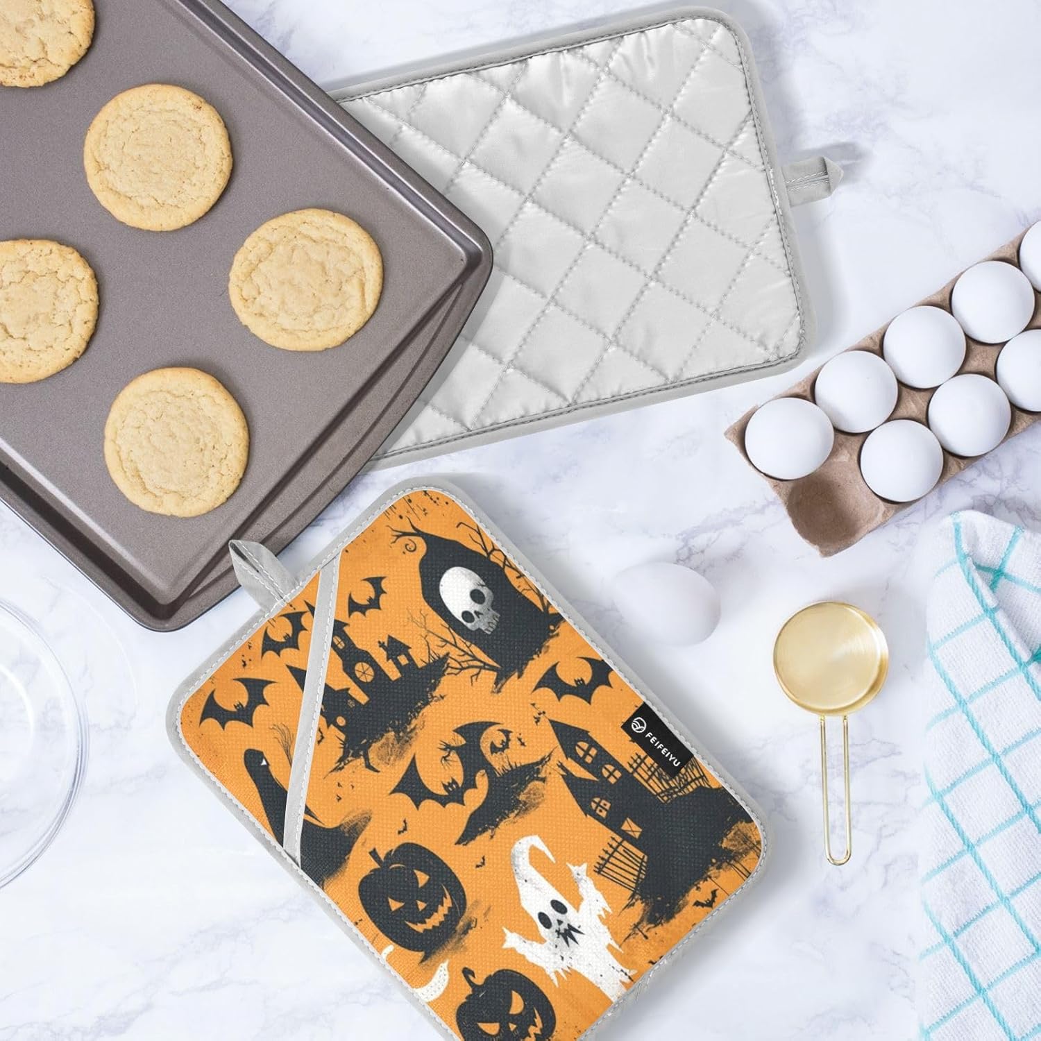 Lavender Scented Heat Resistant Potholders Set