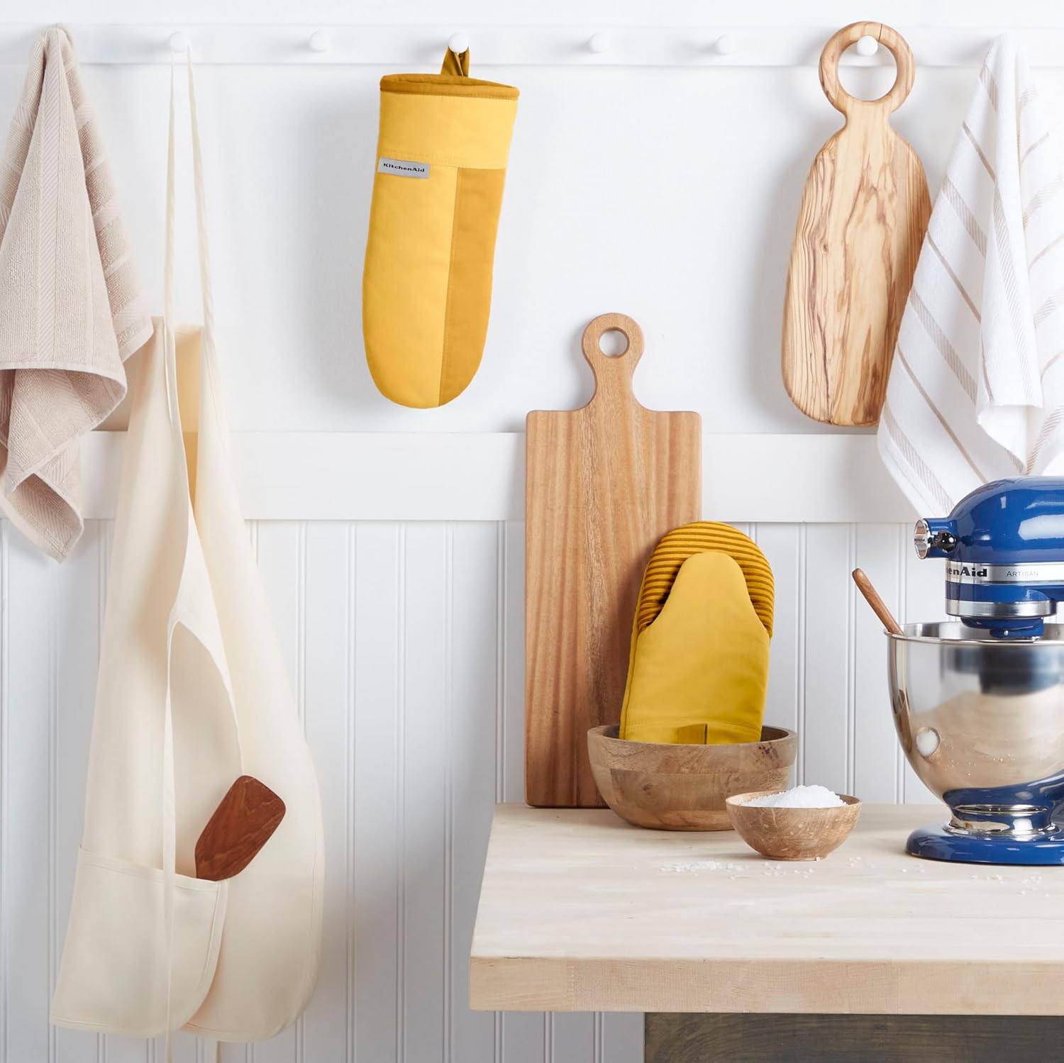 Heat-Resistant KitchenAID Oven Mitts