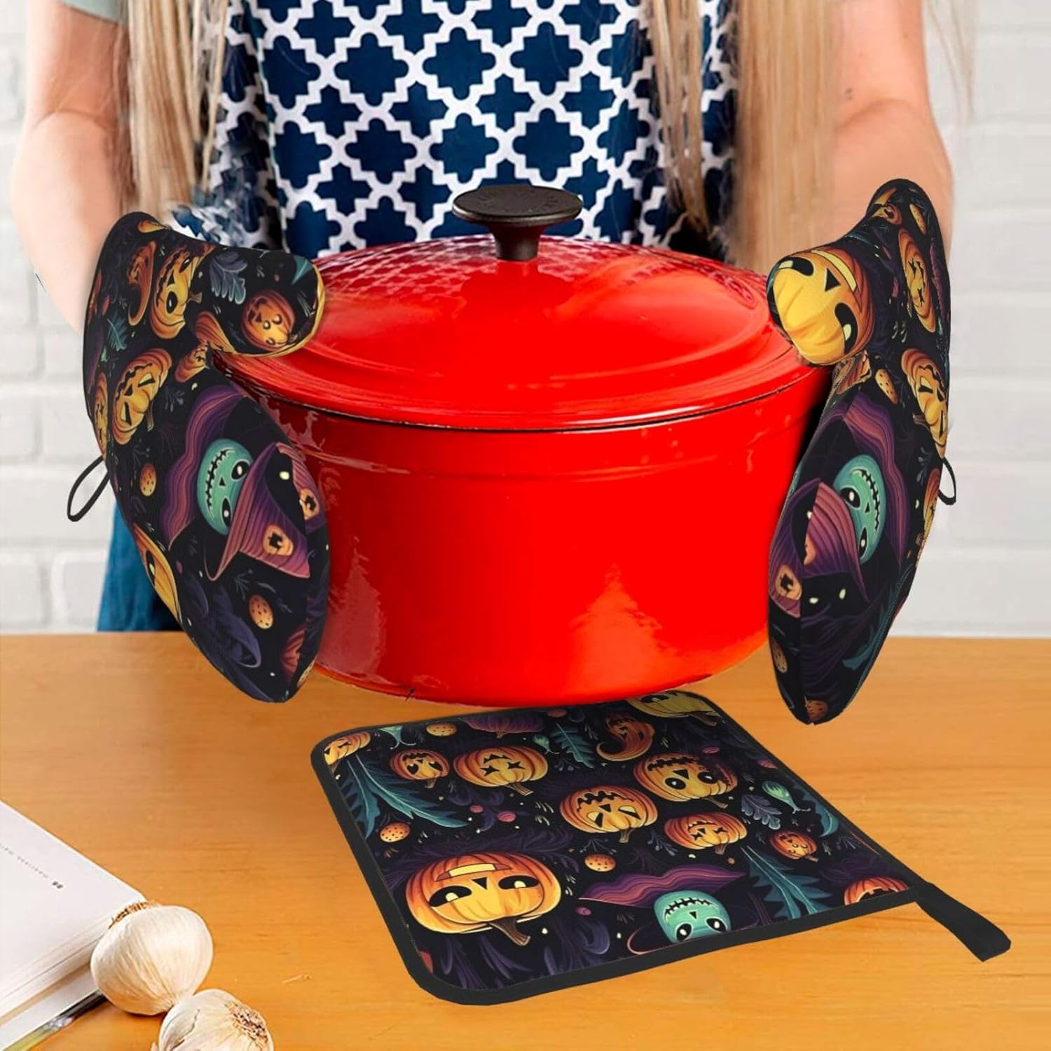 Spooky Halloween Heat-Resistant Oven Mitts for Grilling Cooking
