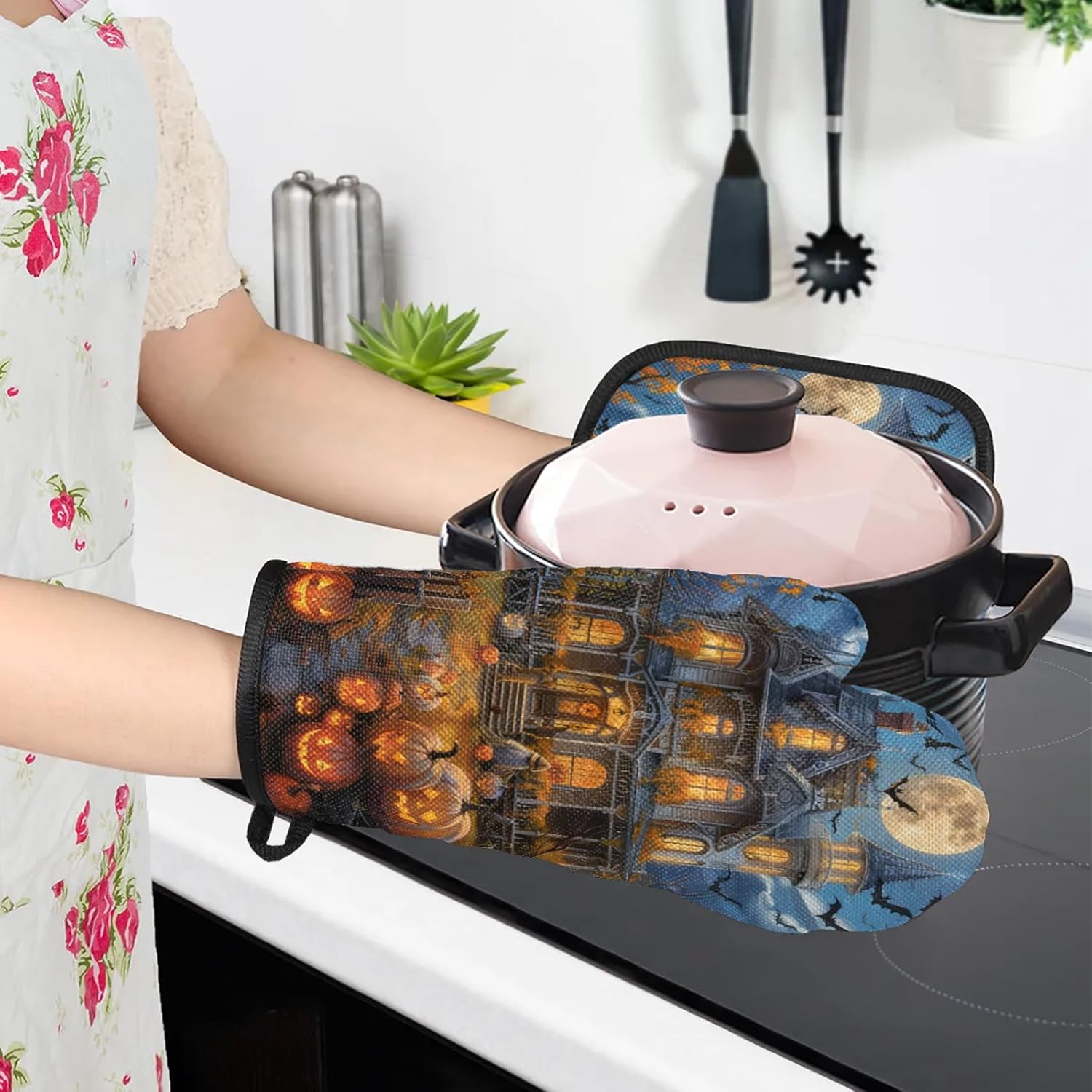 TropicalLife Halloween Pumpkin Moon Oven Mitts and Pot Holders 4Pcs Set