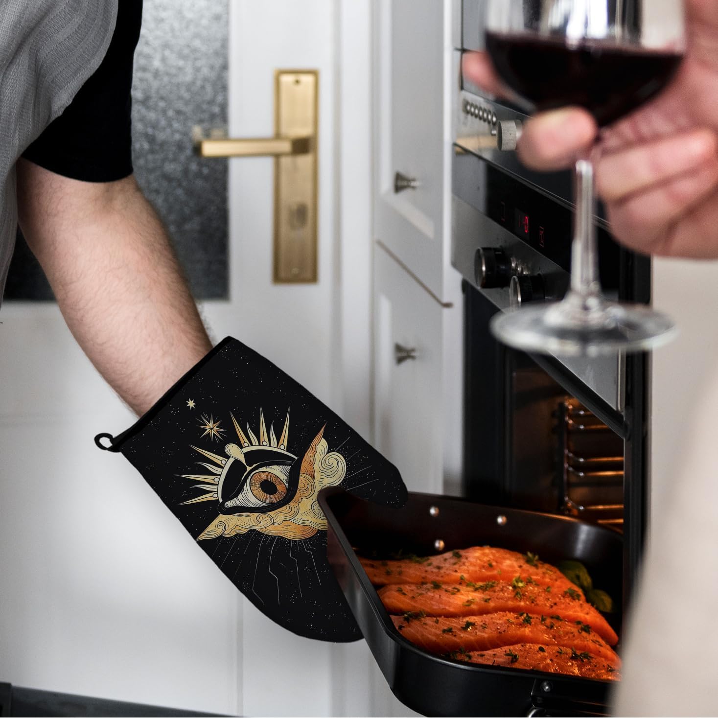 Mingnei Tarot Evil Eye Oven Mitts and Potholder Set