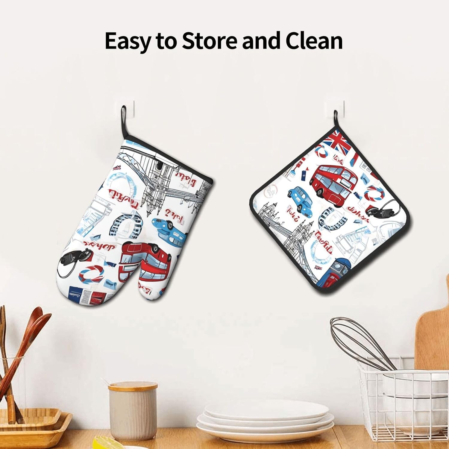Quopvn London Printed Oven Mitts and Pot Holders 2pcs Set