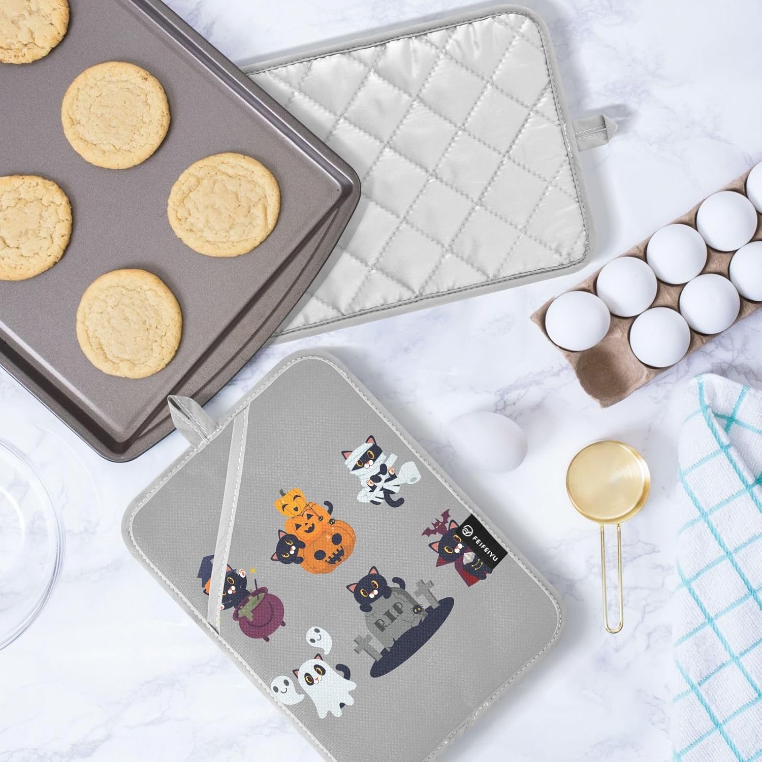 Trick or Treat Perfect Pair Halloween-Themed Heat-Resistant Potholders