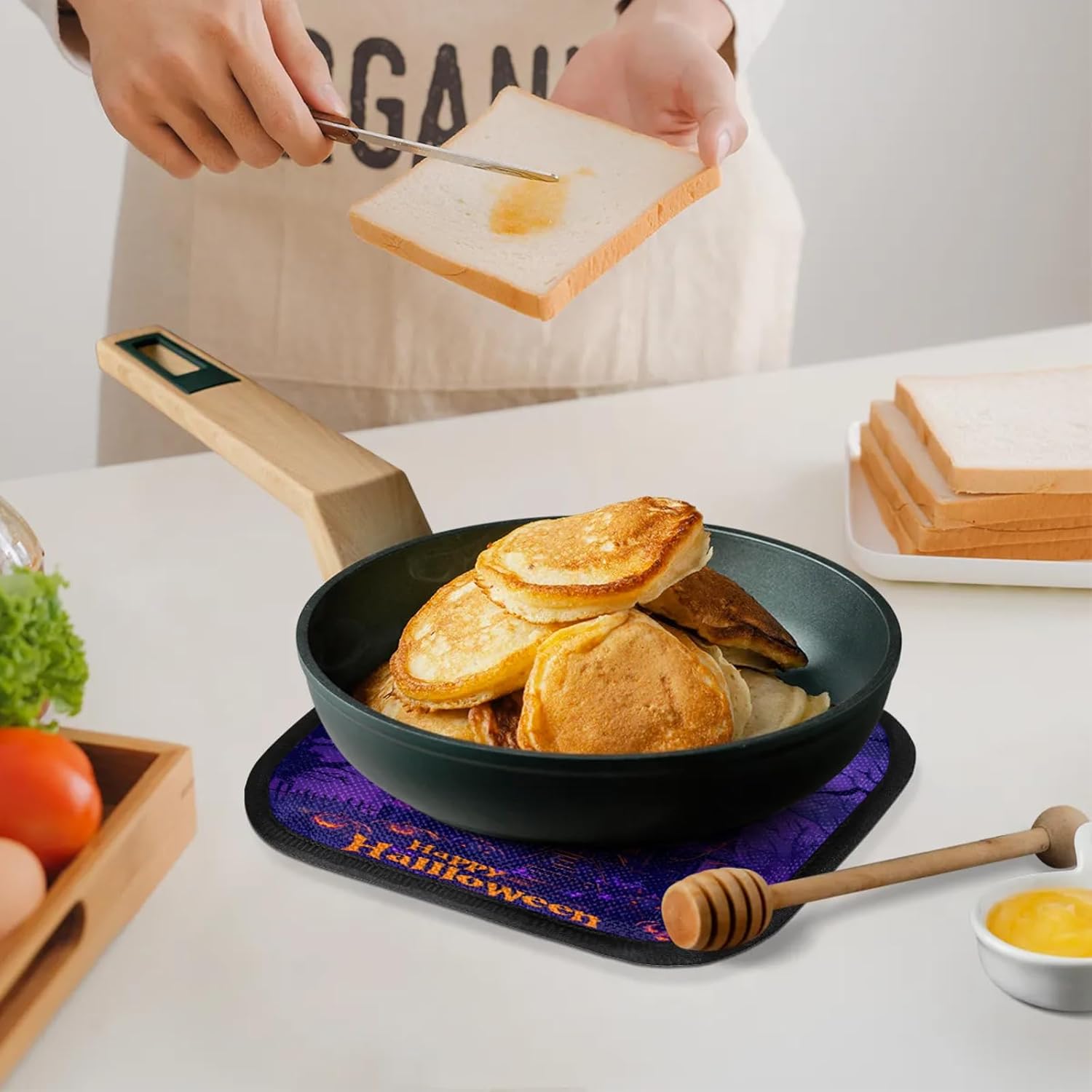 TropicalLife Halloween Oven Mitts and Pot Holders 4 Pcs Set