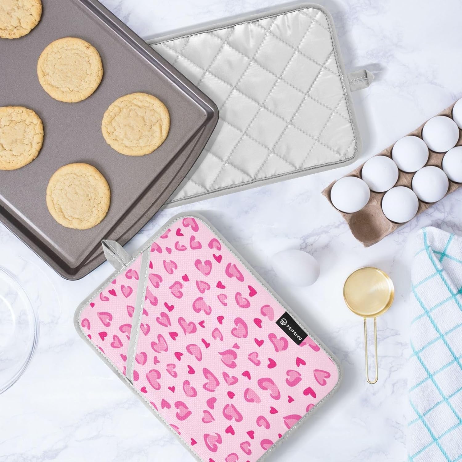 Kcldeci Heat Resistant 2-Pack Oven Mitts Potholders with leopard design