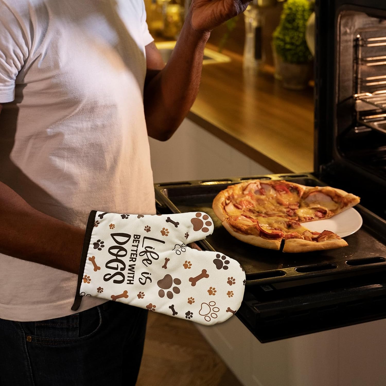 GOSJINNK 2 Pcs Funny Dogs Oven Mitts Set Heat Resistant