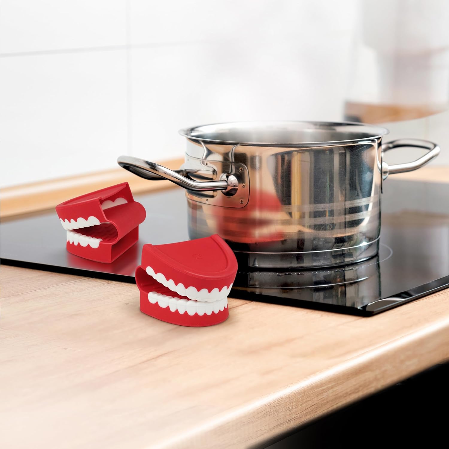 Genuine Fred Chomp Pot Holders Set of 2