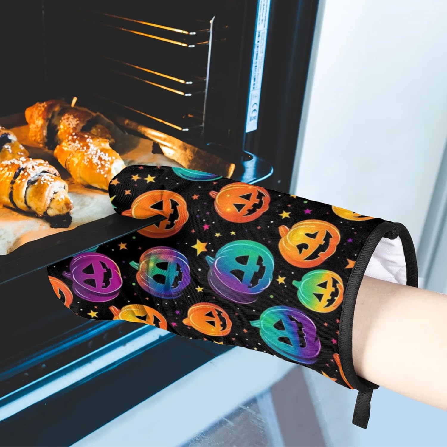 Halloween Oven Mitts Pot Holders Set - Pumpkins with Safety