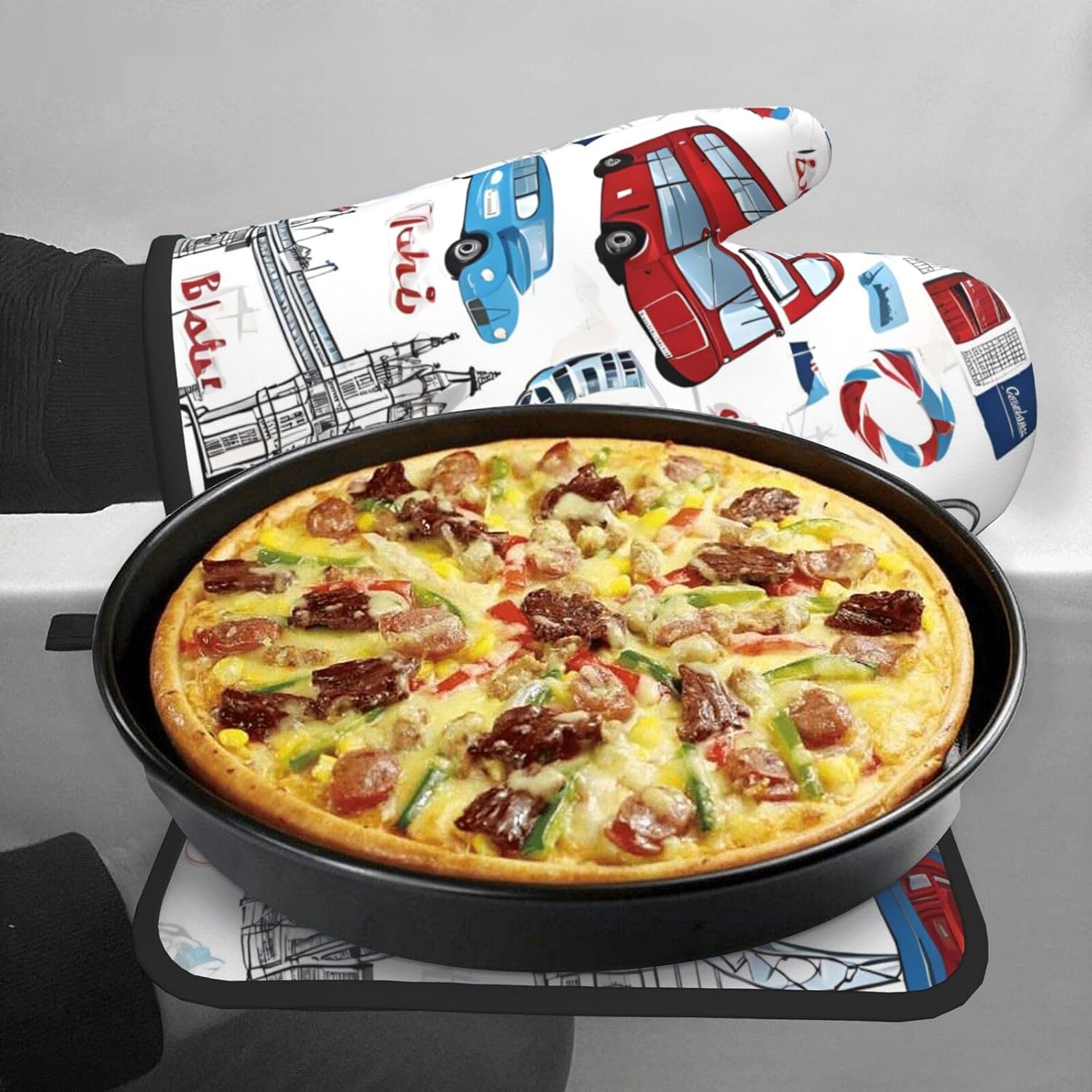 Quopvn London Printed Oven Mitts and Pot Holders 2pcs Set