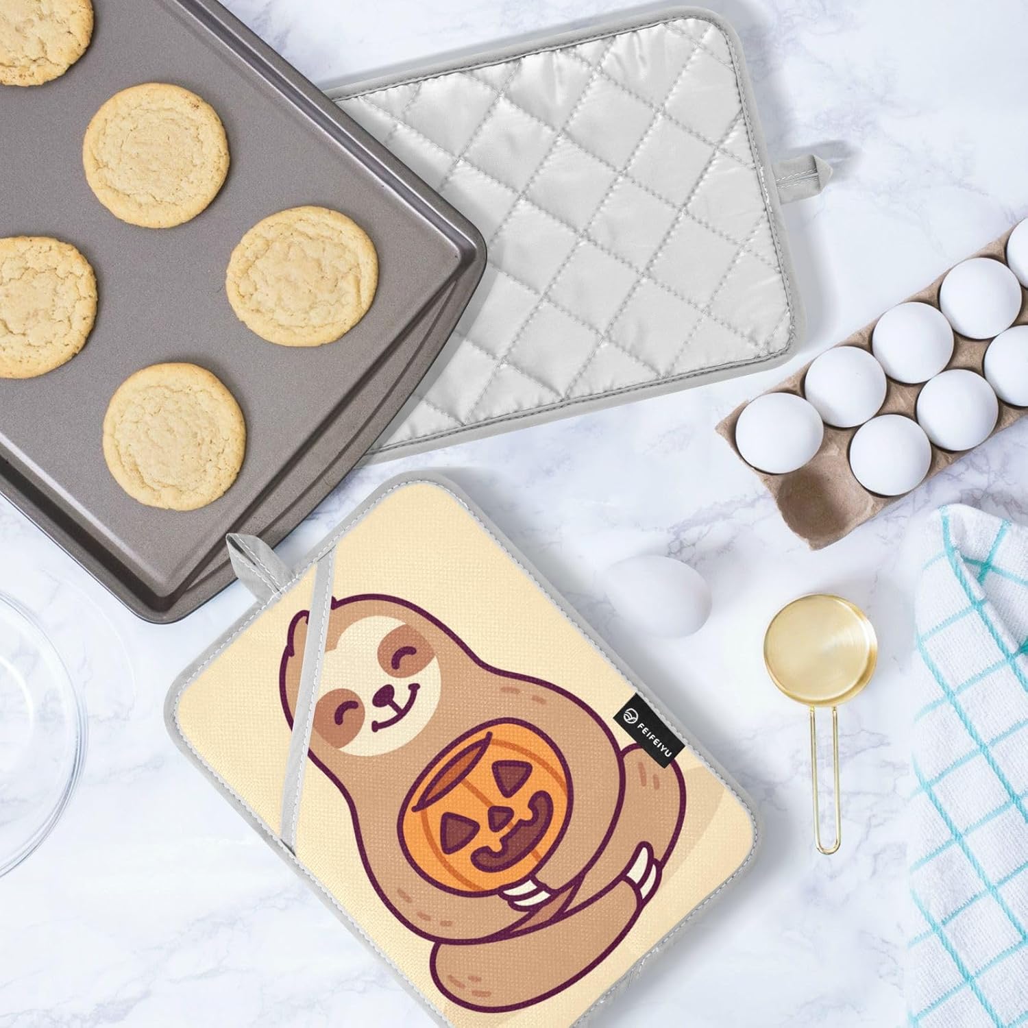 OURVII 2Pcs Halloween Sloth Pot Holder Set