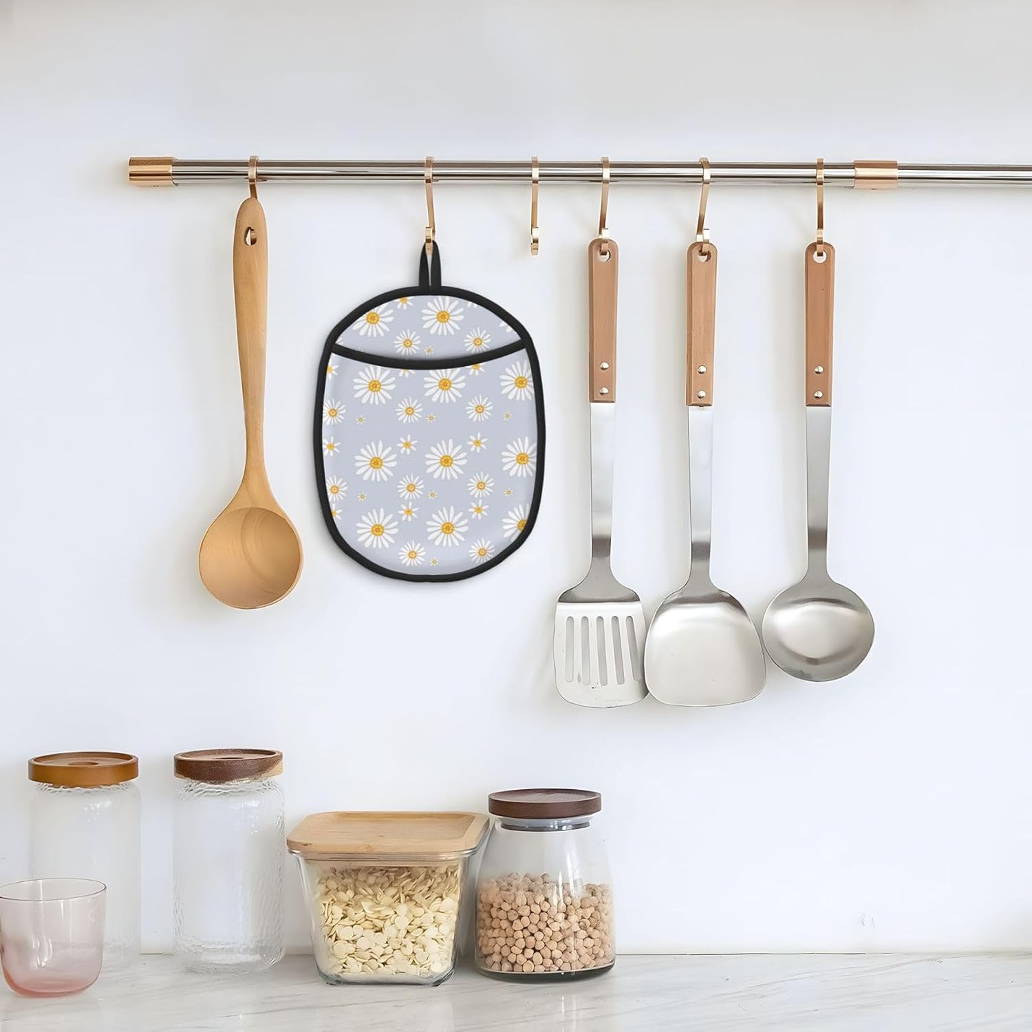 Daisy-Printed Silicone Potholders