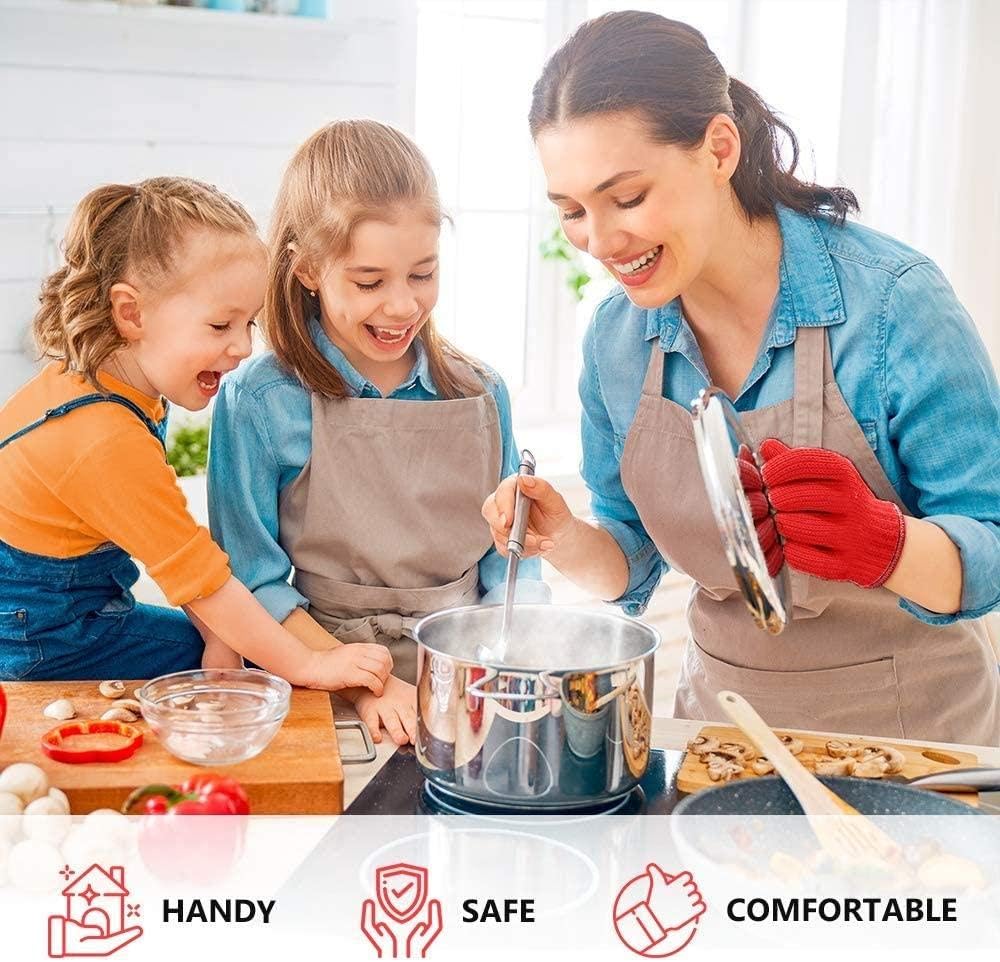 Double Set Heat-Resistant Oven Mitts for Safe Cooking