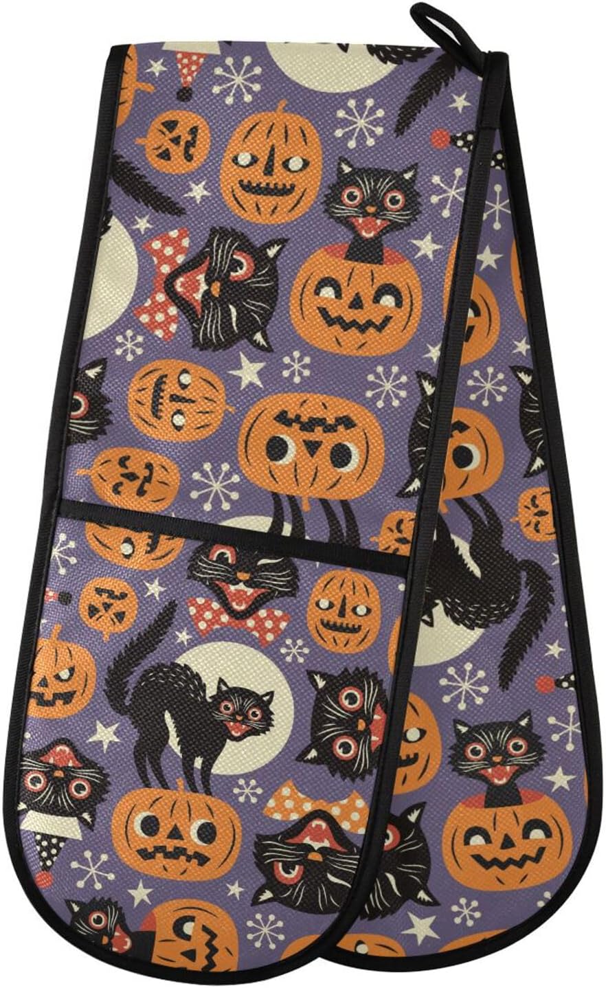 Ghosts at Home Halloween Heat-Resistant Oven Mitts