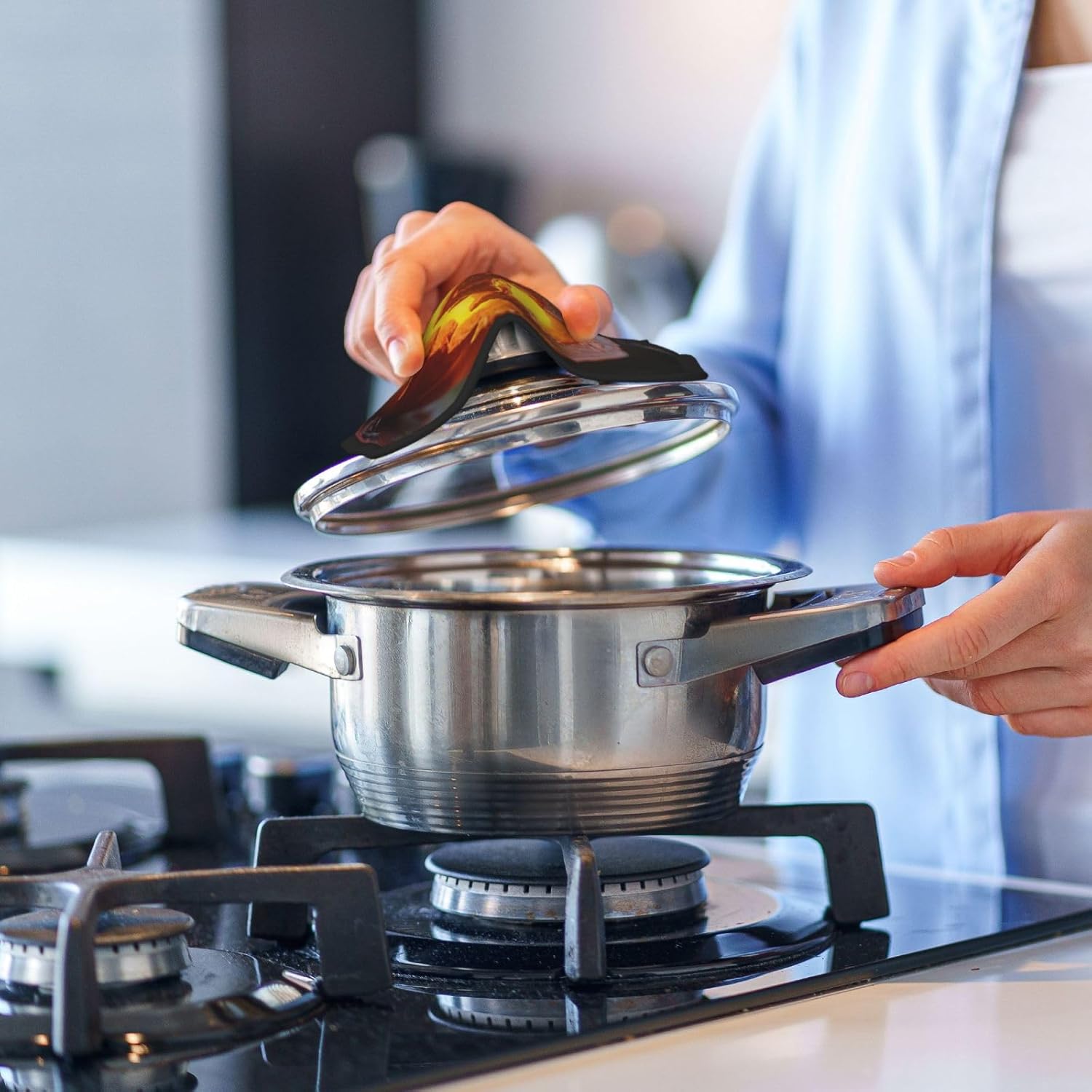 Bring Safe Cooking to Your Halloween Party with Ruzoap Silicone Anti-Hot Pads
