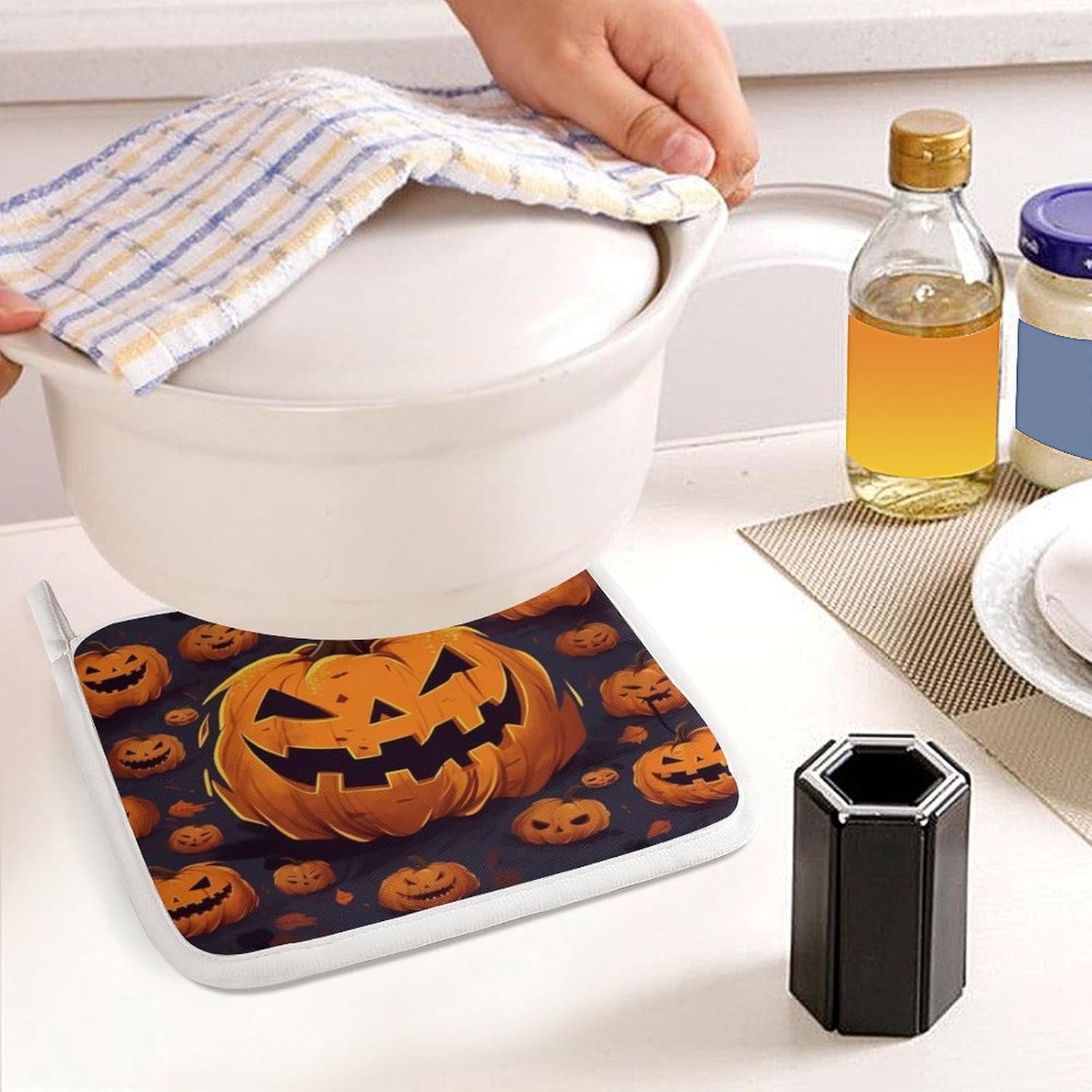 Halloween Pumpkin Oven Mitts Pot Holders Set for Cooking