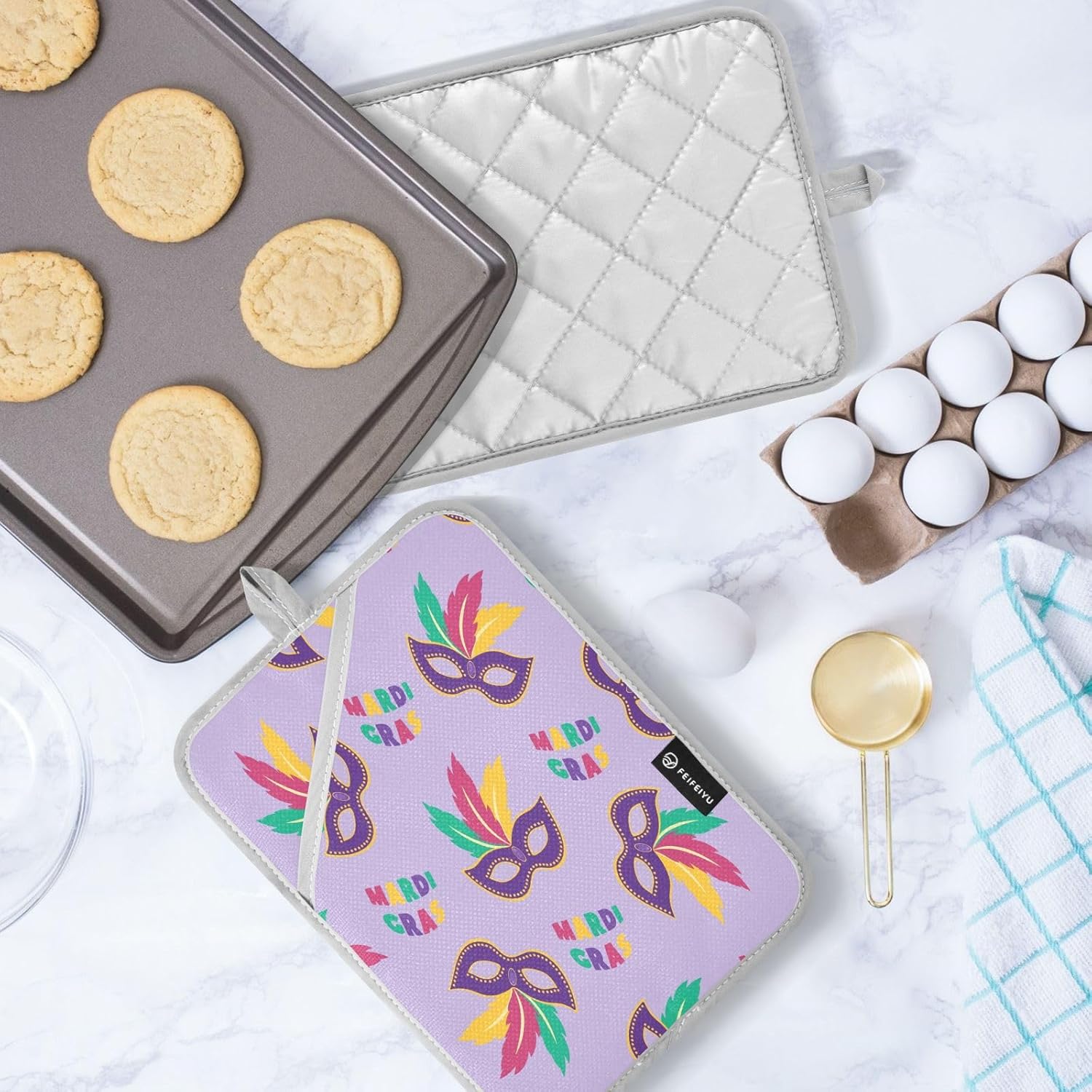 Mardi Gras Pot Holder Set