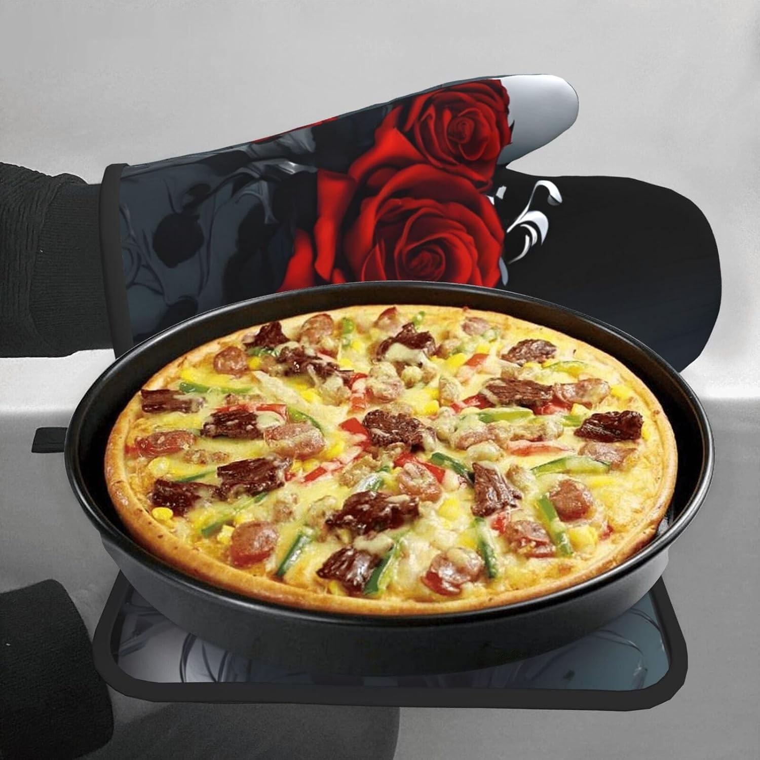 Pretty Roses Heat-Resistant Oven Mitt and Pot Holder Set