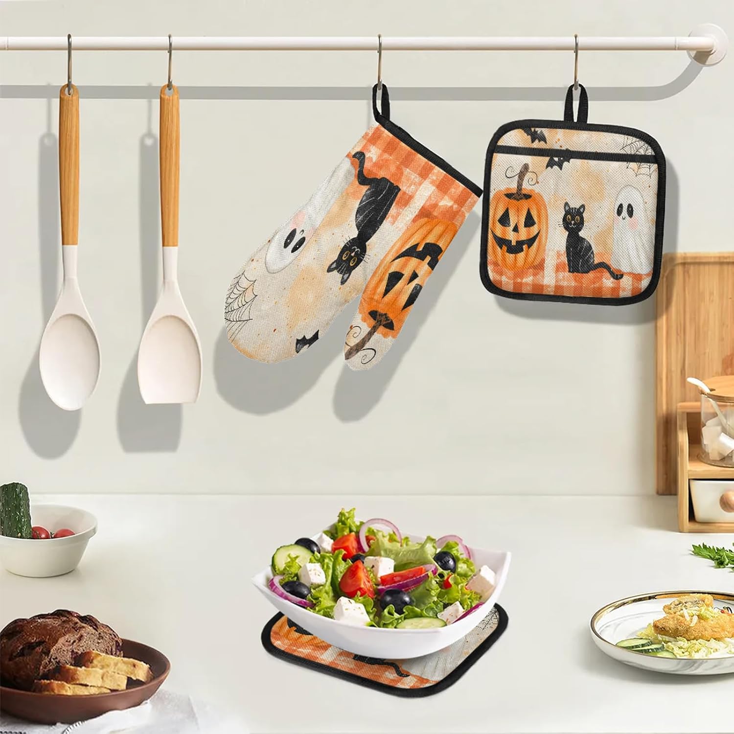 TropicalLife Halloween Black Cat Ghost Oven Mitts and Pot Holders Set