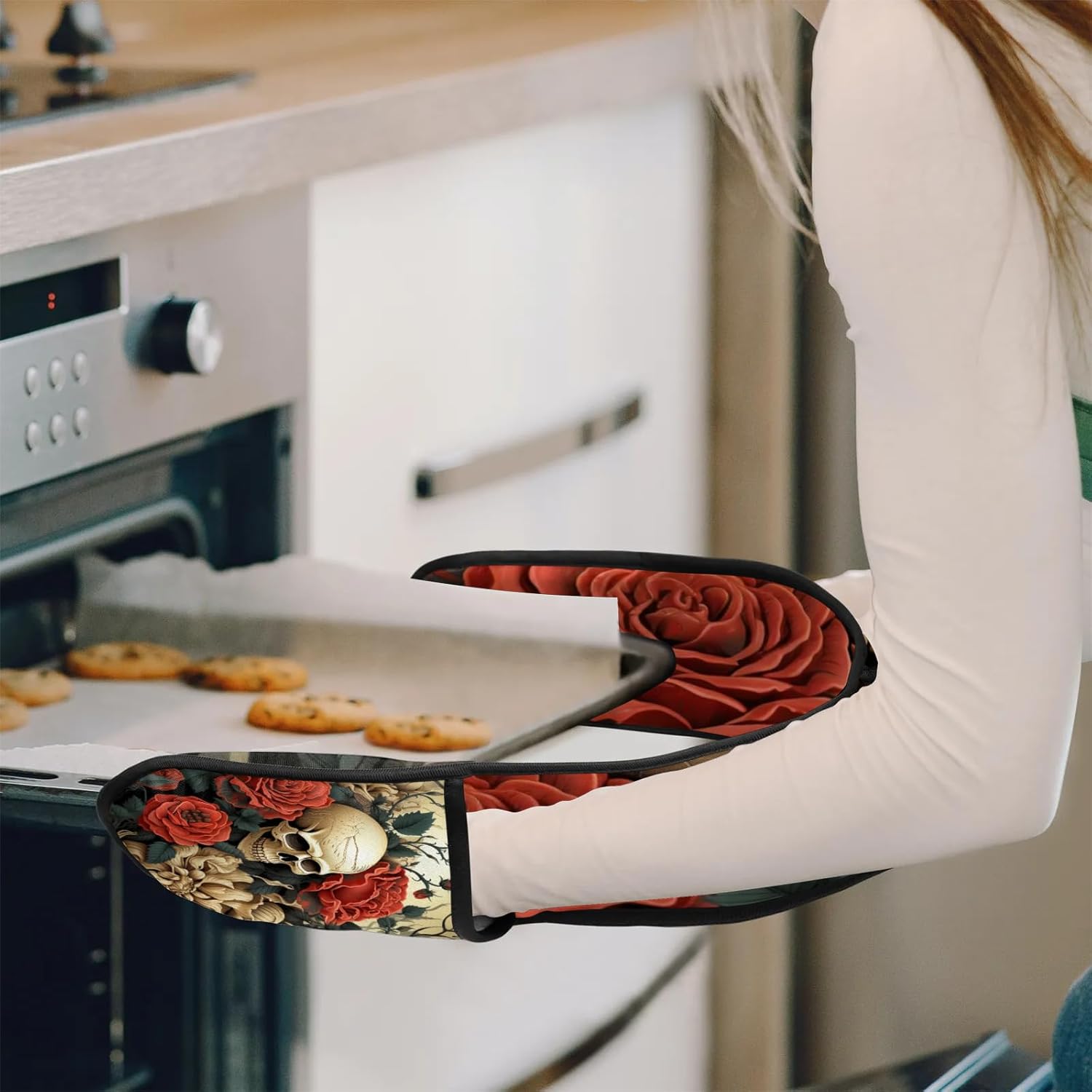 Halloween Red Rose Skull Double Oven Mitts Heat-Resistant Oven Gloves
