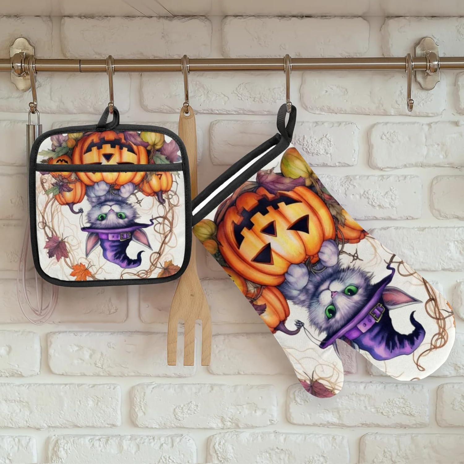 Aglebo Halloween Pumpkin Cats Oven Mitts Pot Holders Set of 2