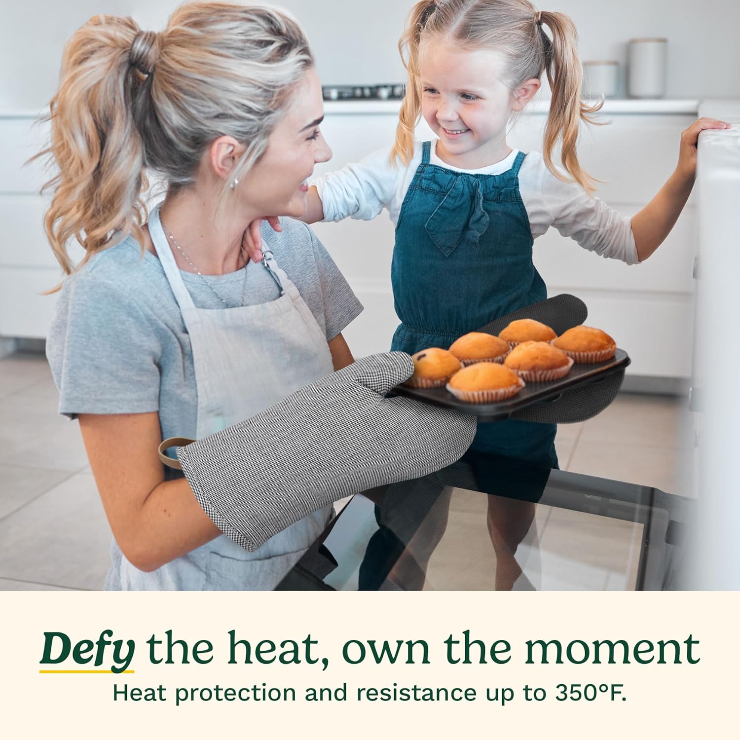 Heat-Resistant Oven Mitts for Safe Cooking Baking