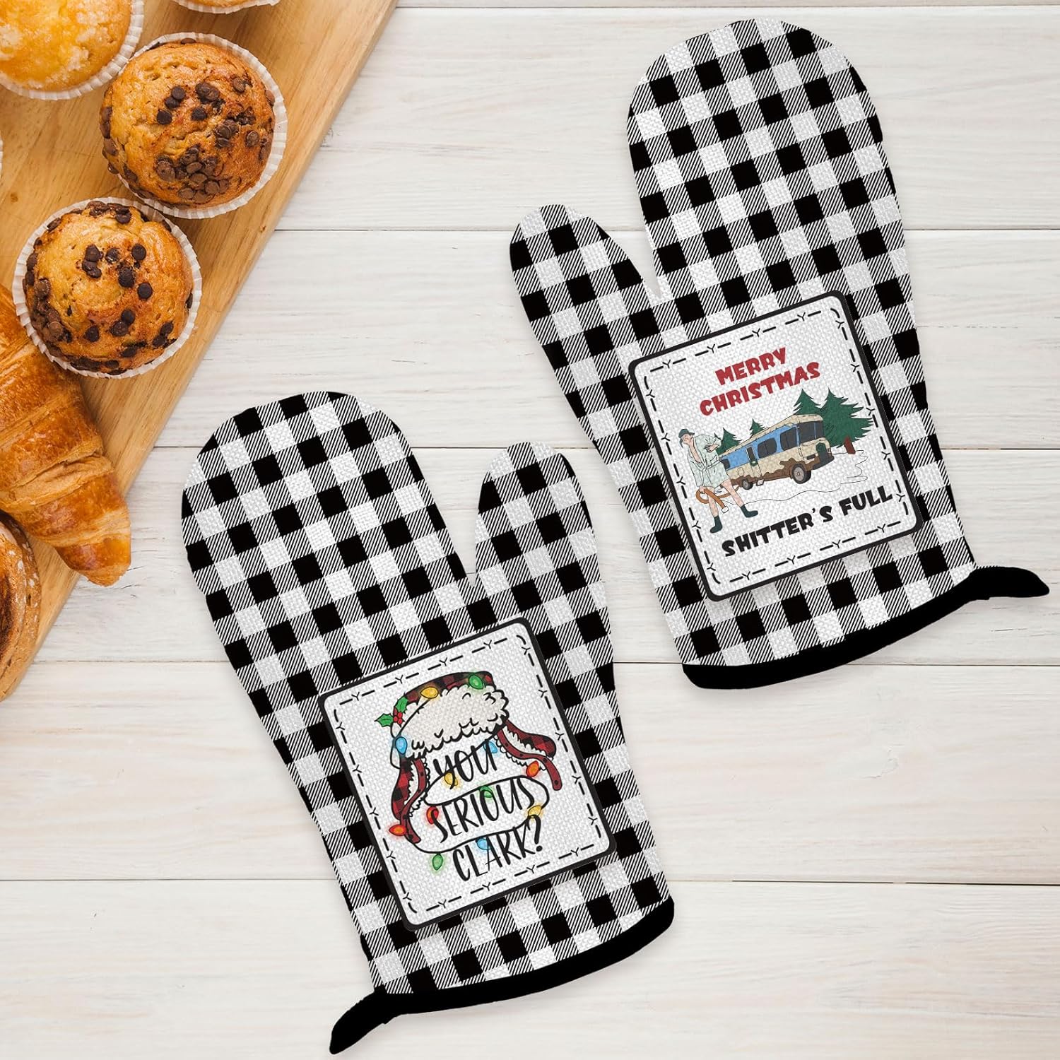 Christmas Vacation Oven Mitts 2-Pack FunnyAll Year