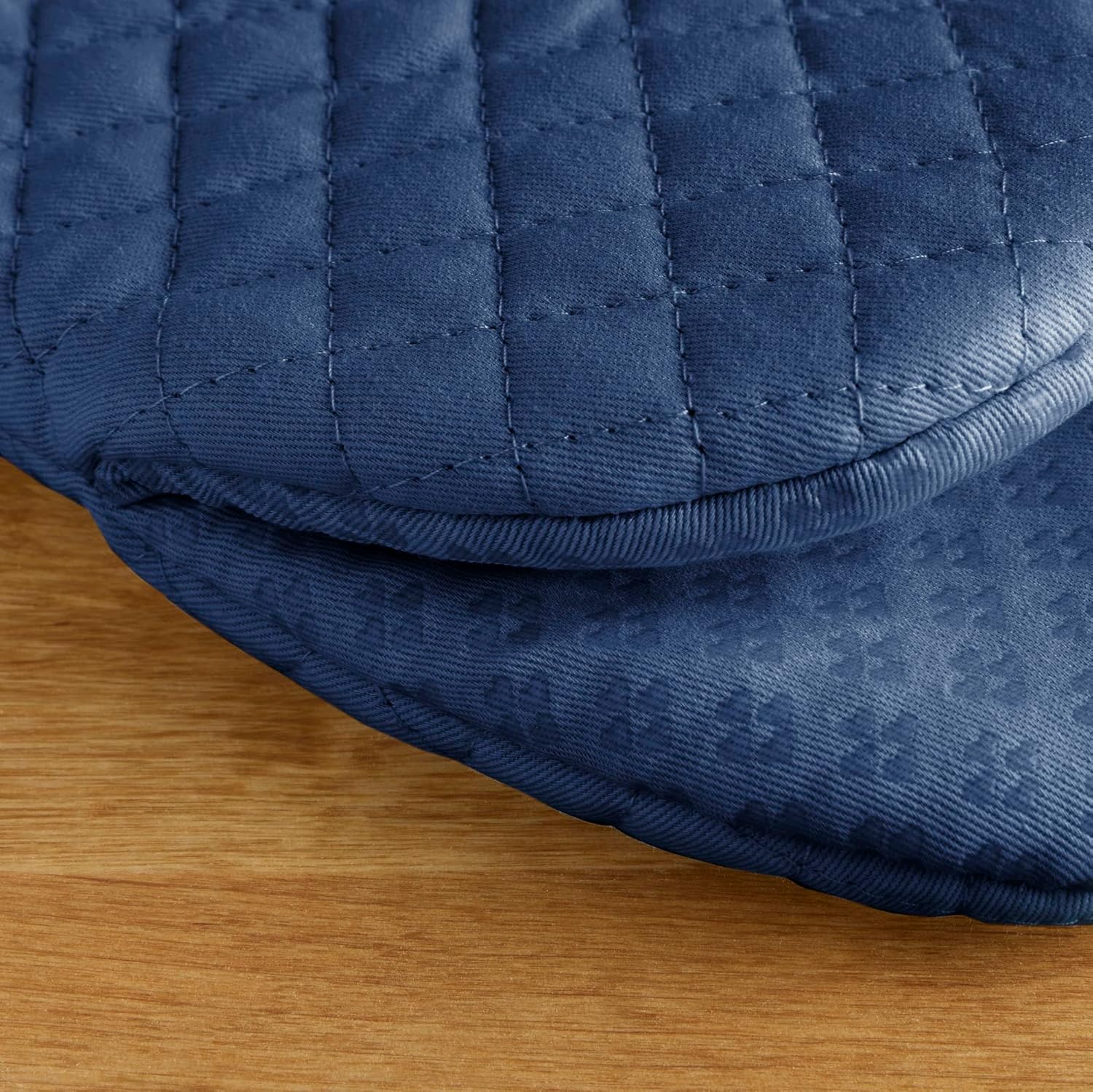 Durable Heat-Resistant Microfiber Oven Mitts for KitchenAid