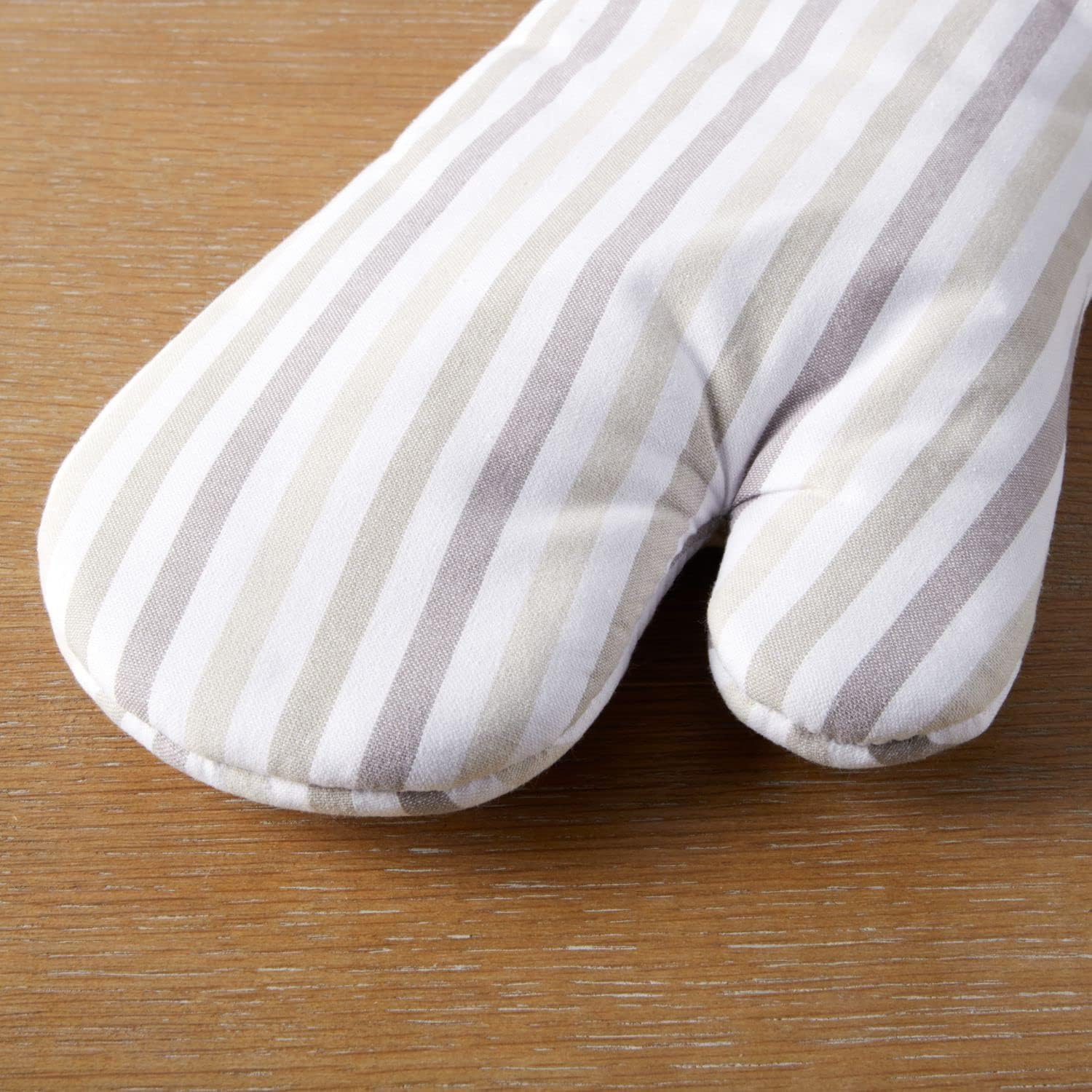 Martha Stewart Daisy Stripe Oven Mitts Set
