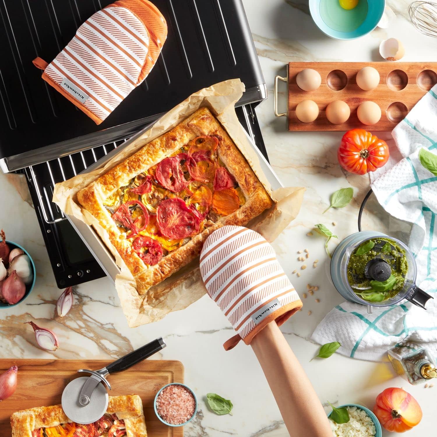 Oven mitts that keep your hands safe