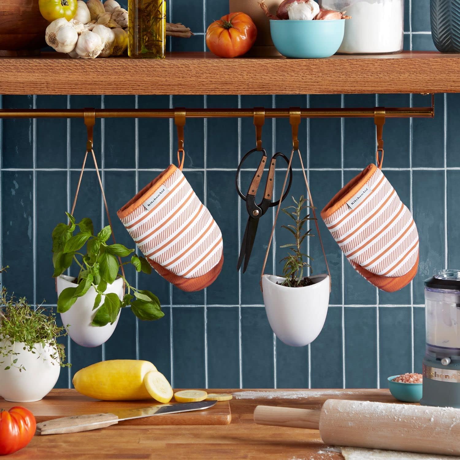 Oven mitts that keep your hands safe
