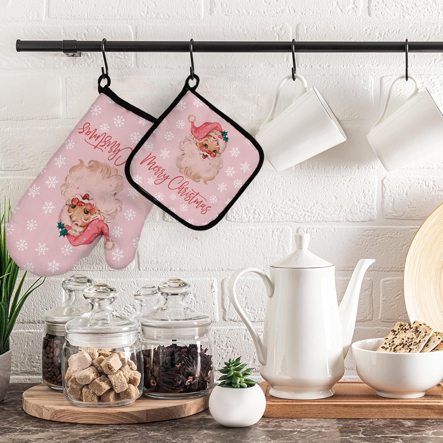 OHSUL Pink Christmas Oven Mitts and Pot Holders Set