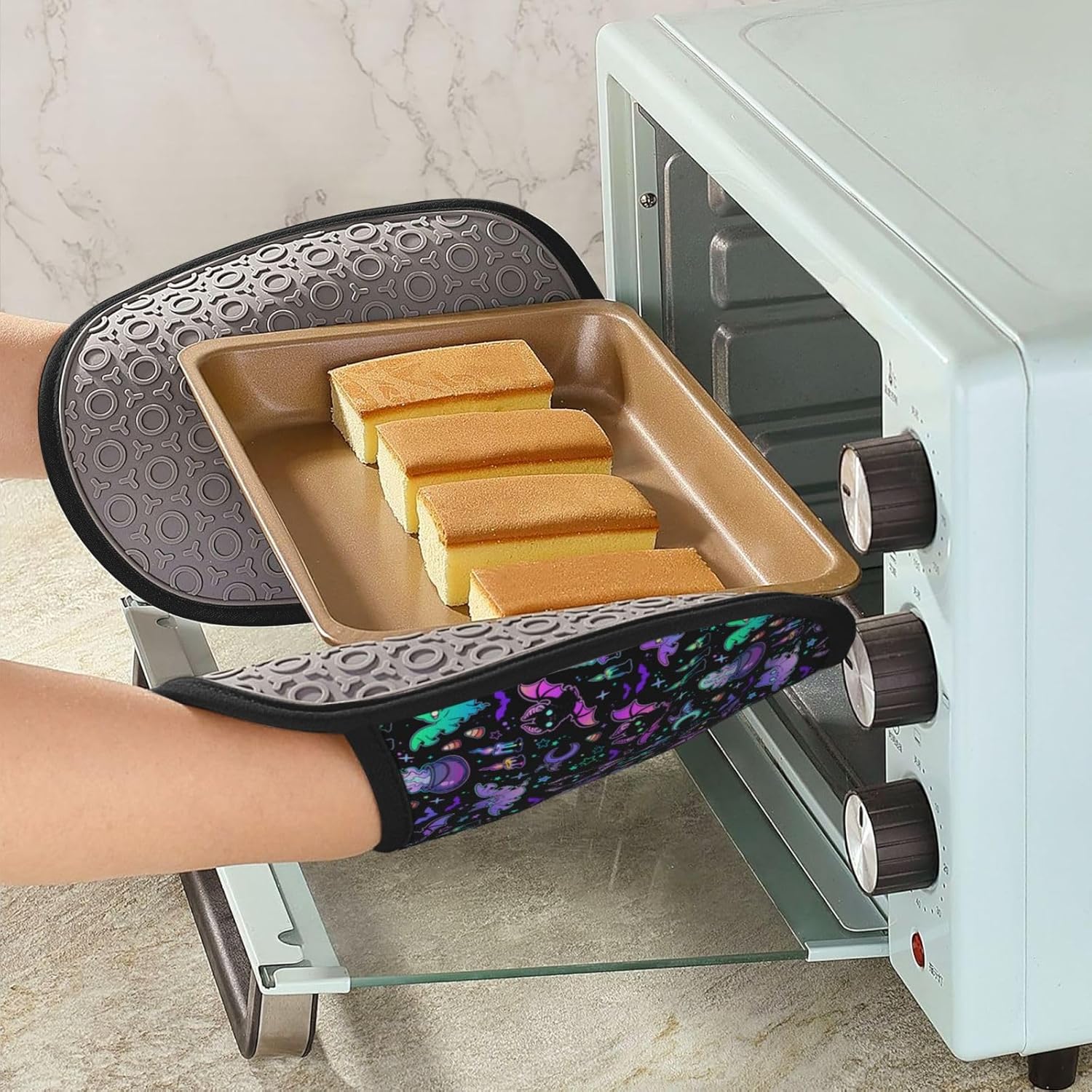 2PCS Halloween Bat Potholders Heat-Resistant Oven Mitts for Kitchen Use