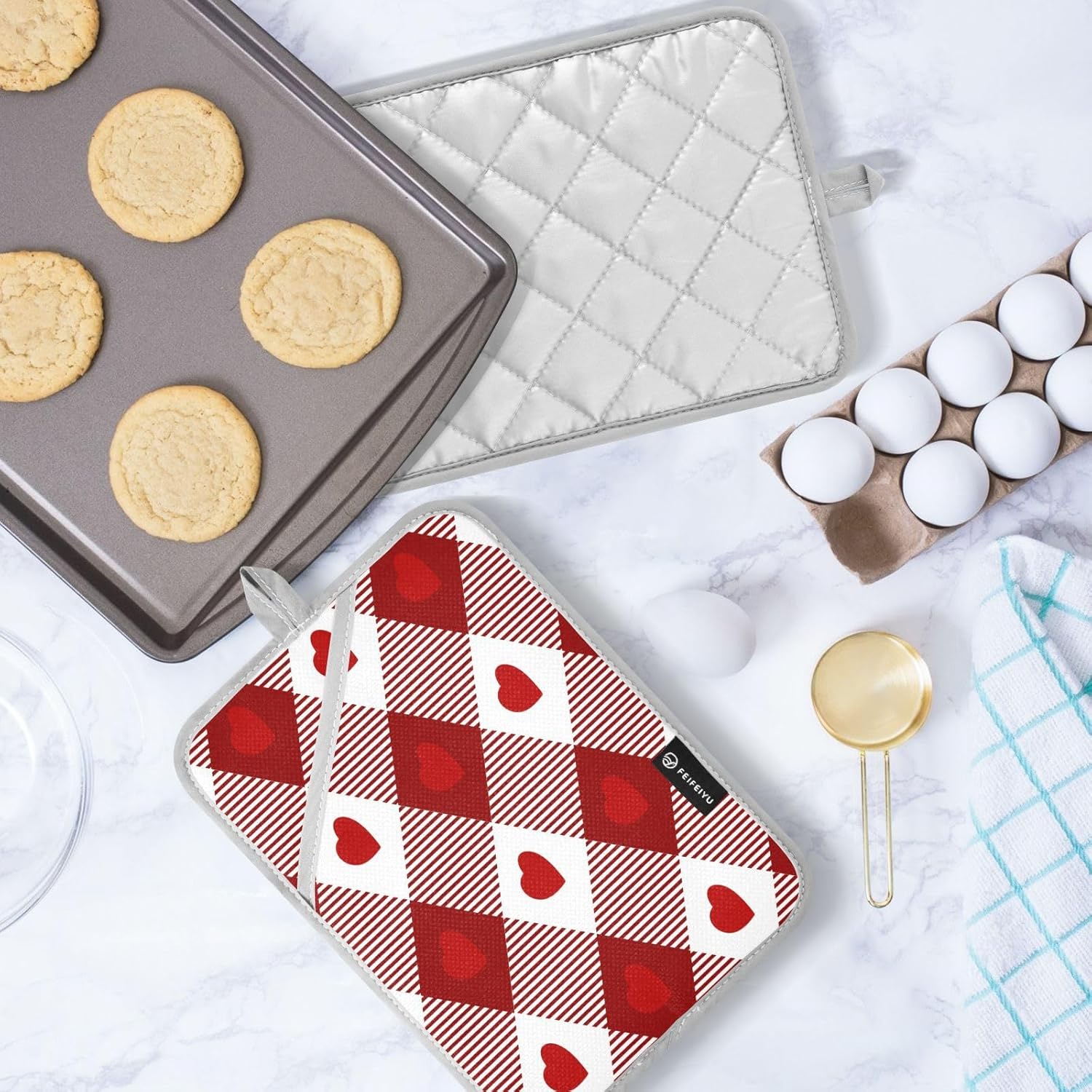 Heat-Resistant Heart Gingham Potholders Set Durable Oven Mitts for Baking
