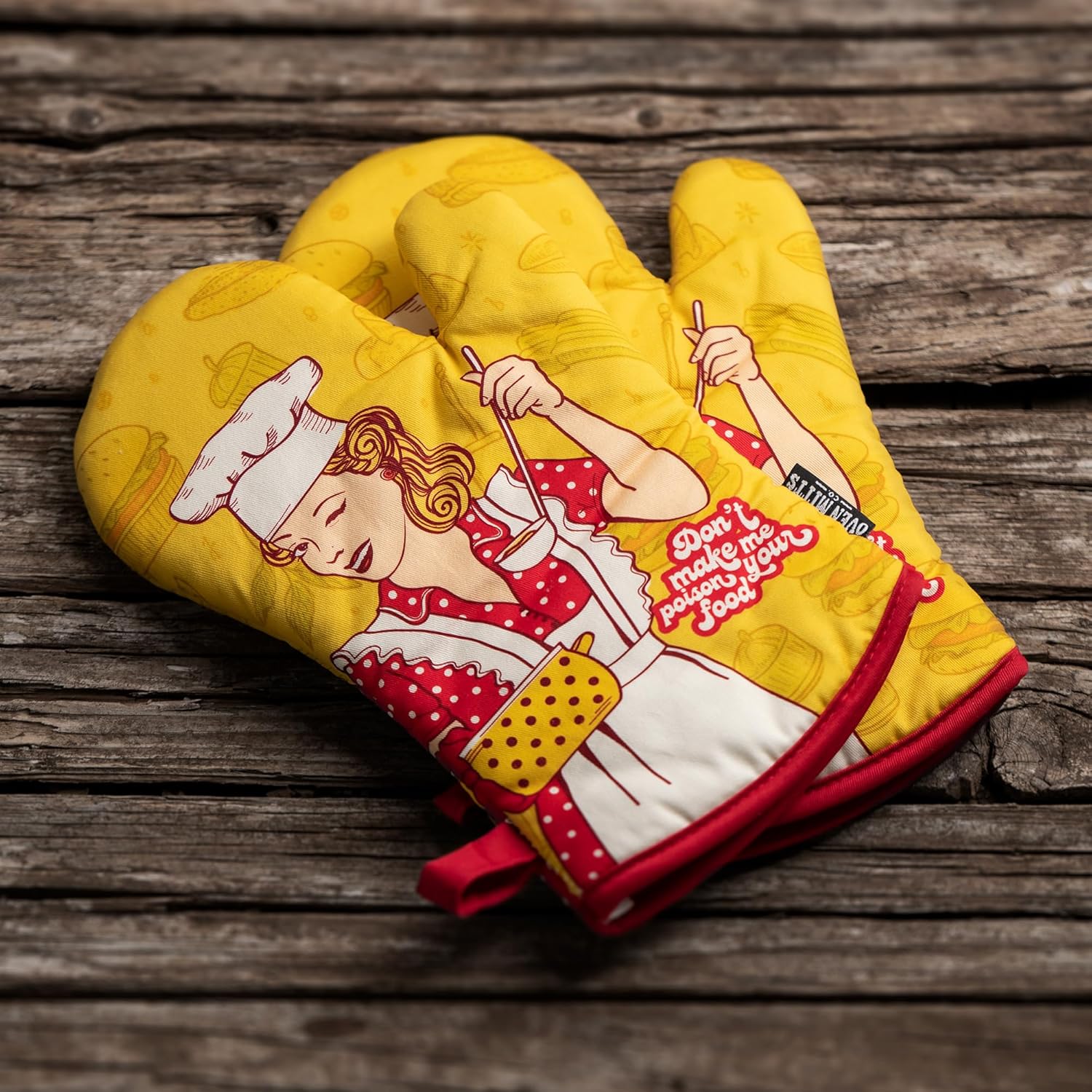 Top Choice Oven Mitts and Pot Holder Set