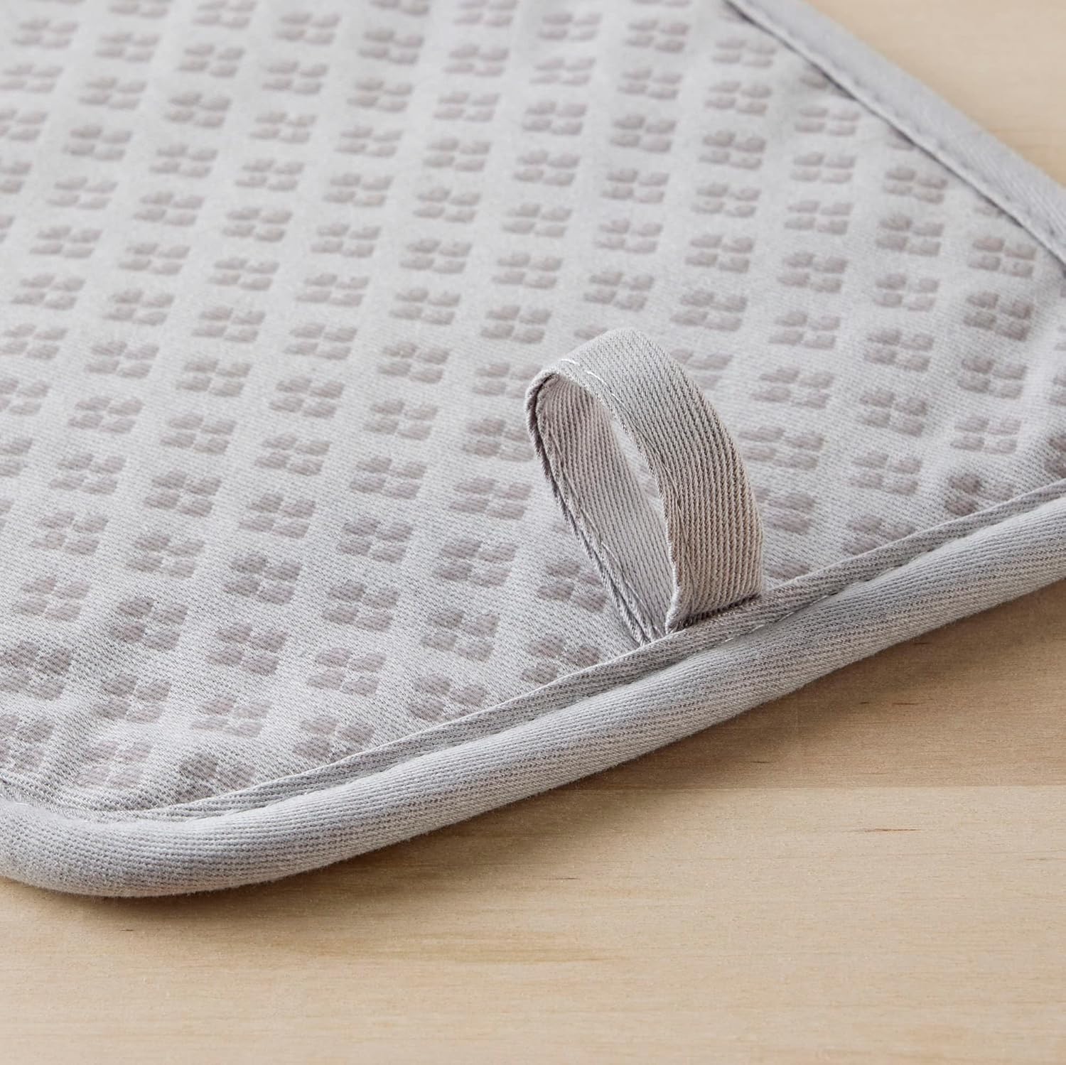 KitchenAid Asteroid 2-Pack Heat-Resistant Potholders