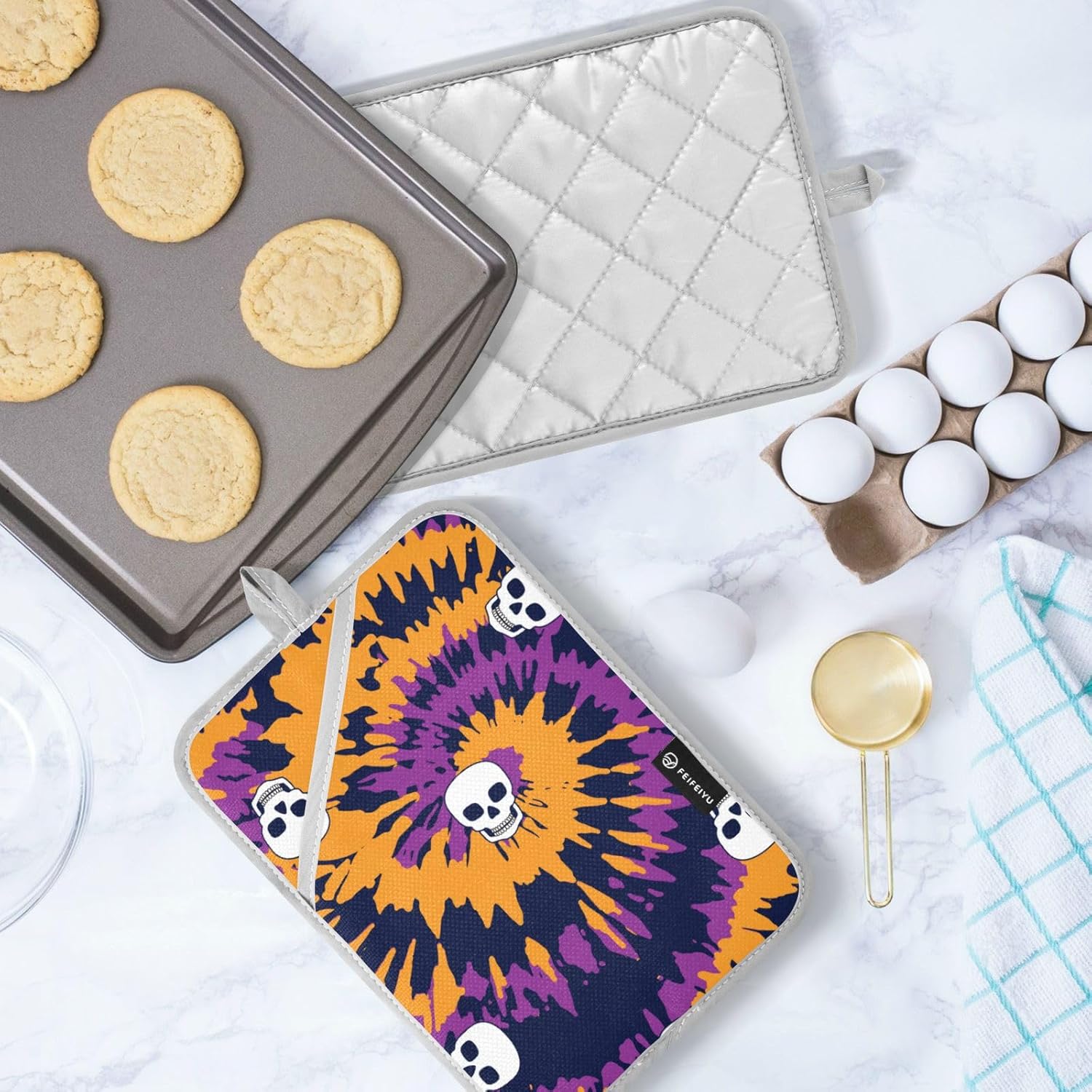 OurVii Tie Dye Spiral Circle Skull Pot Holder Set