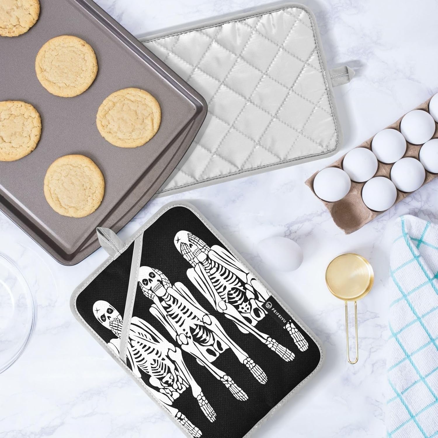 OurVii Funny Skeleton Kitchen Potholders - Halloween Heat Resistant Non-Slip 2-Pack