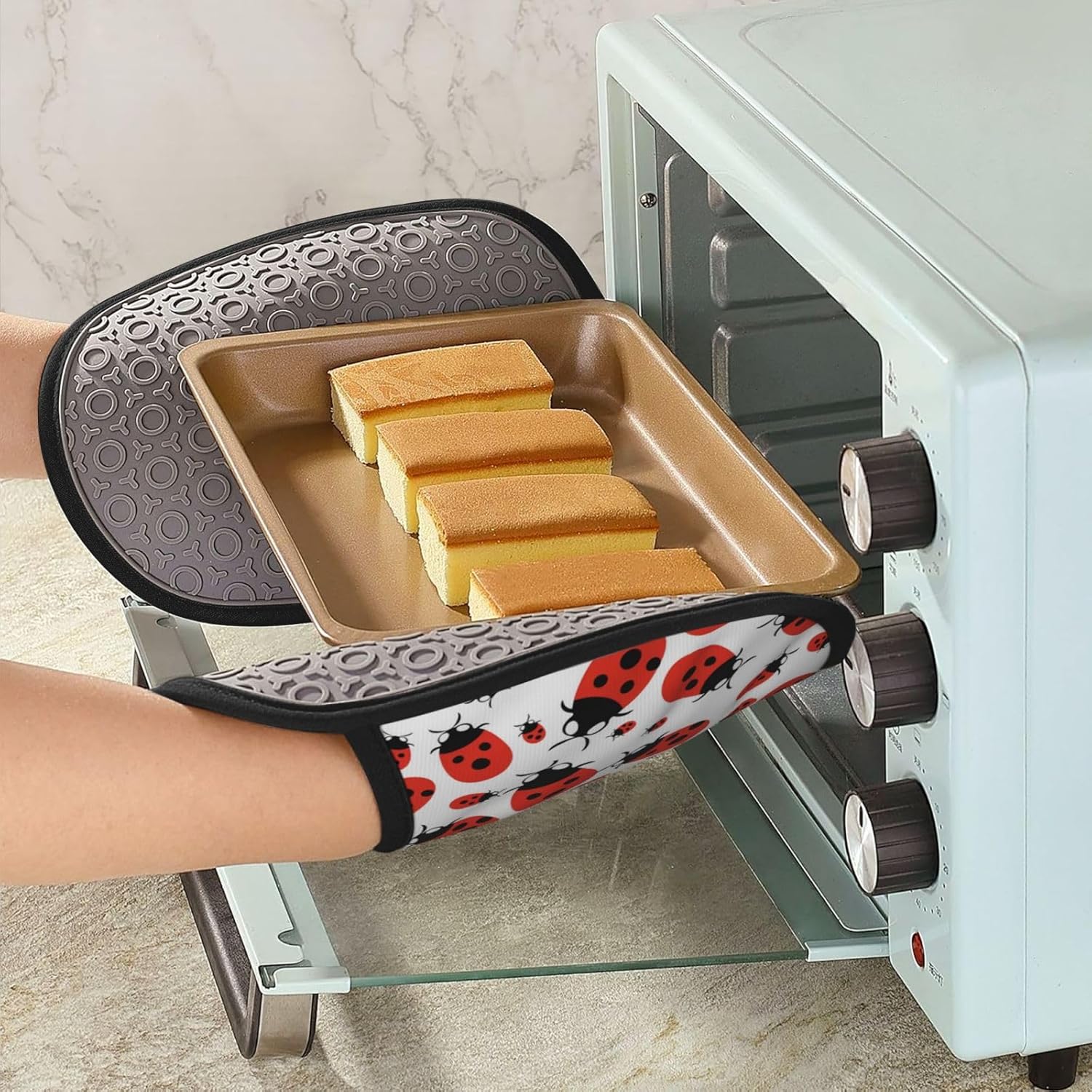 Wont-Ignore Spring silicone oven mitt set for Kitchen
