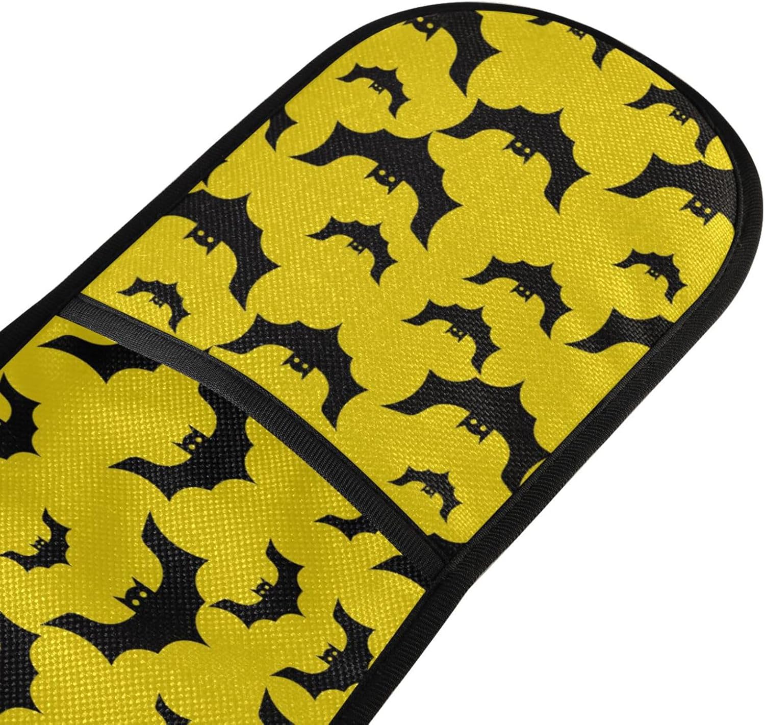 Fygkptb Halloween Flying Bats Oven Mitts
