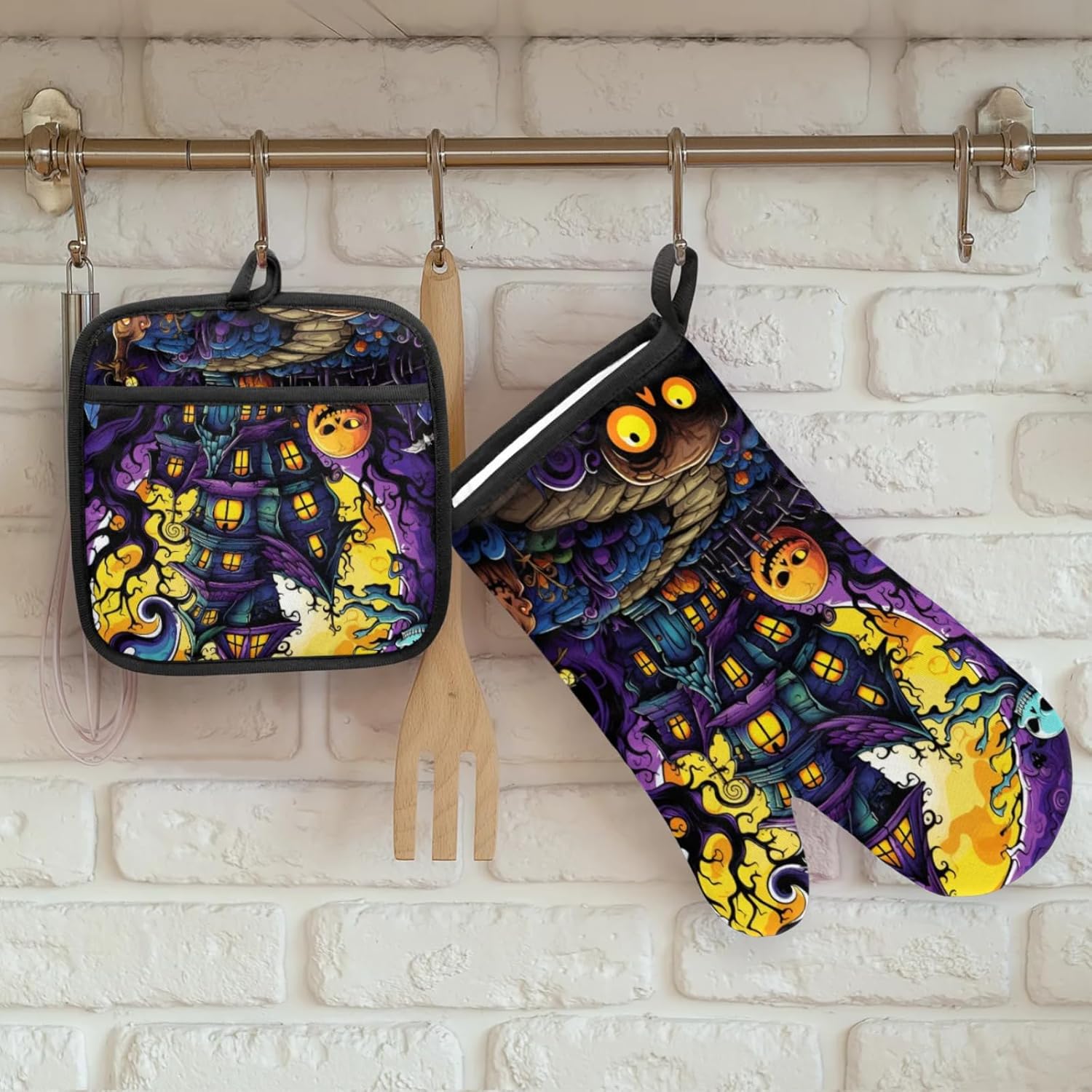 F Plaid Halloween Castle Oven Mitts and Pot Holder Set