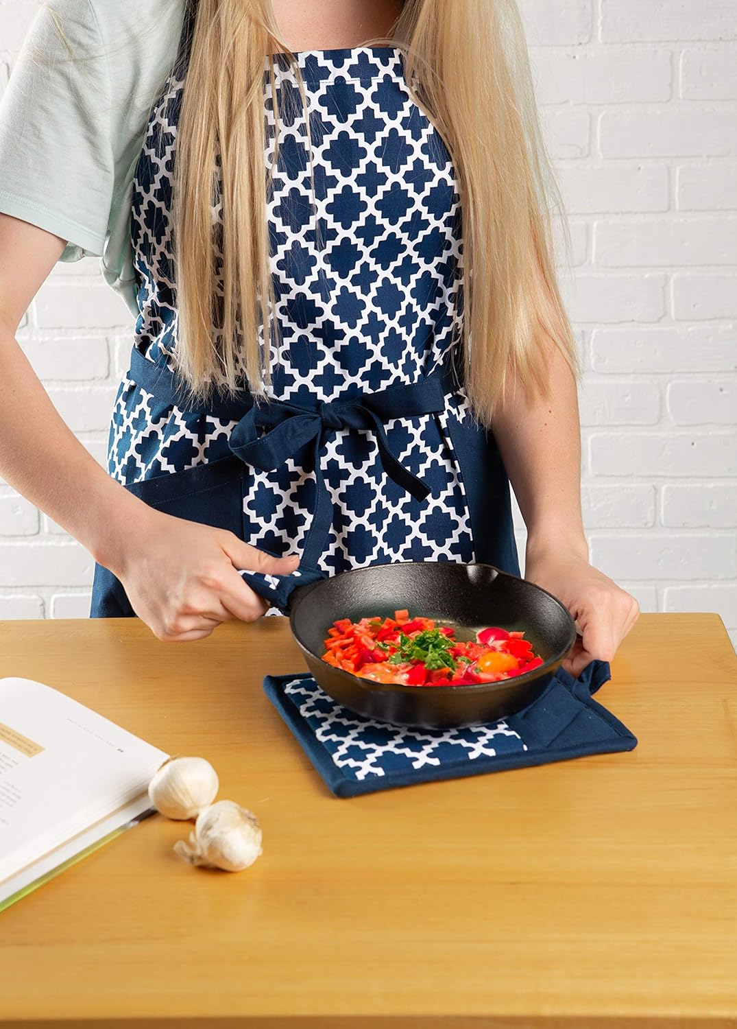 DII Lattice Potholder Oven Mitt Set