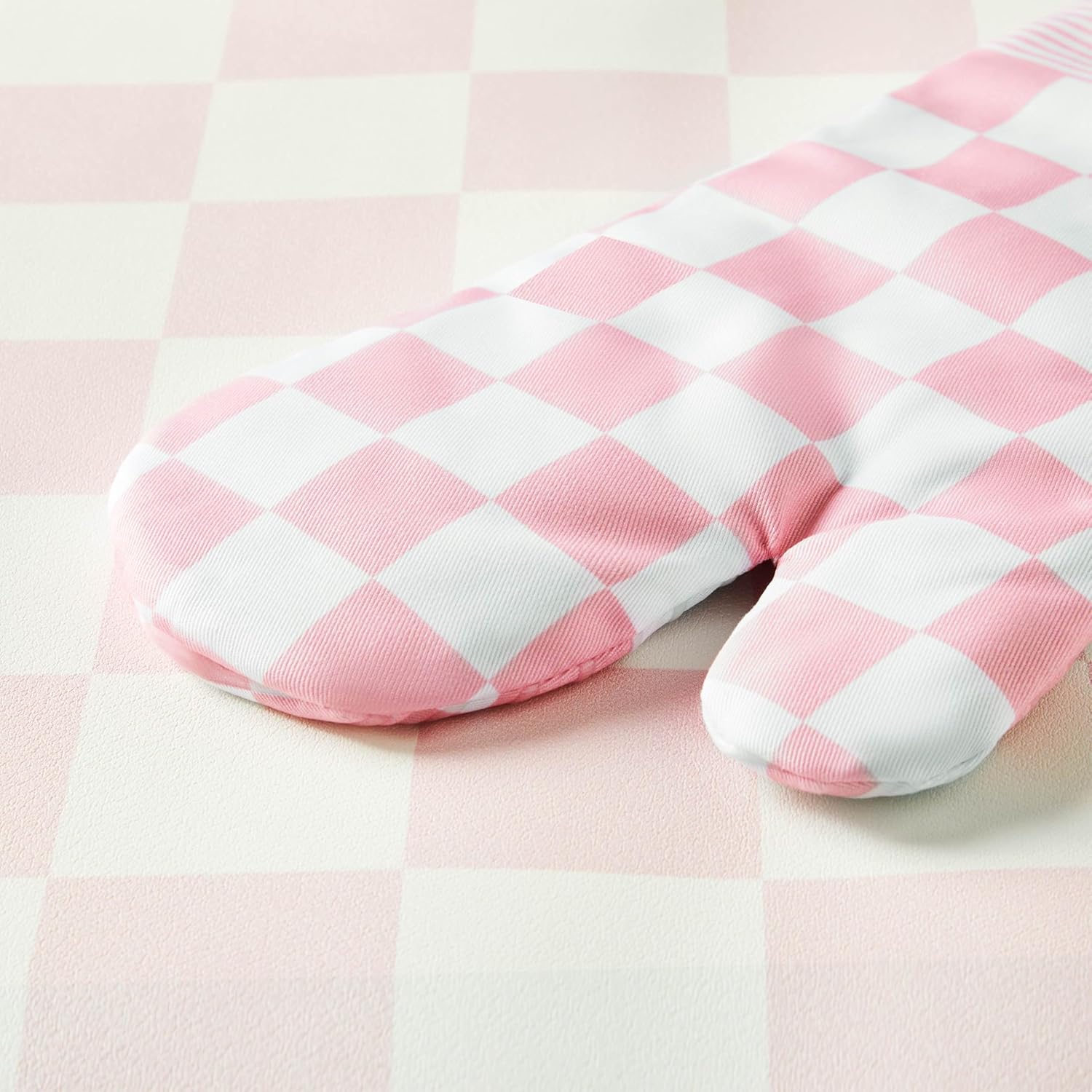 Pink Checkered Oven Mitts Heat Resistant Heat-Insulated Knoxville Kitchen Cookware Protection
