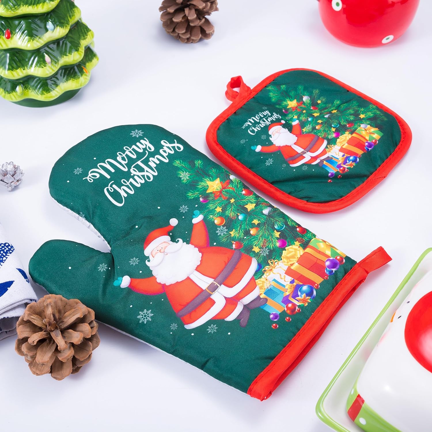 Merry Christmas Oven Mitts Pot Holder Set Chefs Helper