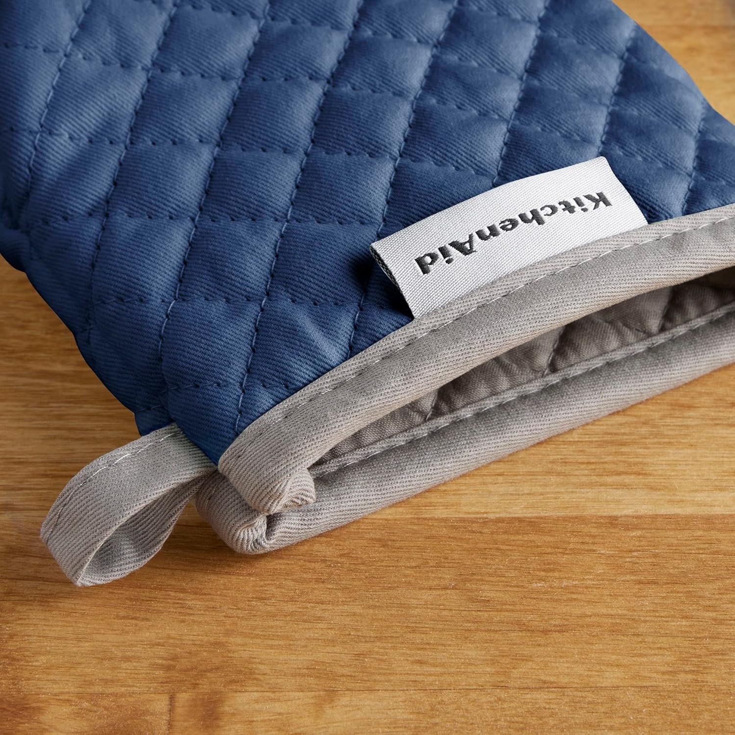 Durable Heat-Resistant Microfiber Oven Mitts for KitchenAid